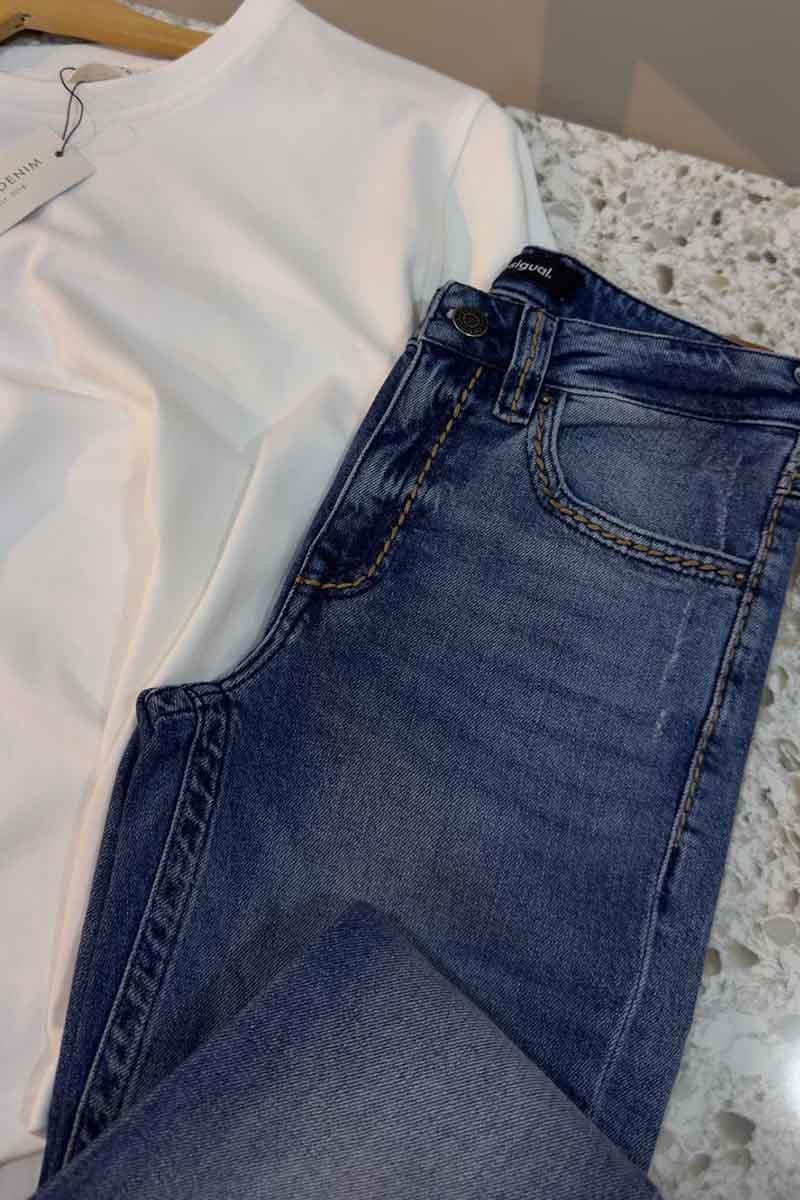 K2268 DİKİŞ DETAYLI İSPANYOL JEAN
