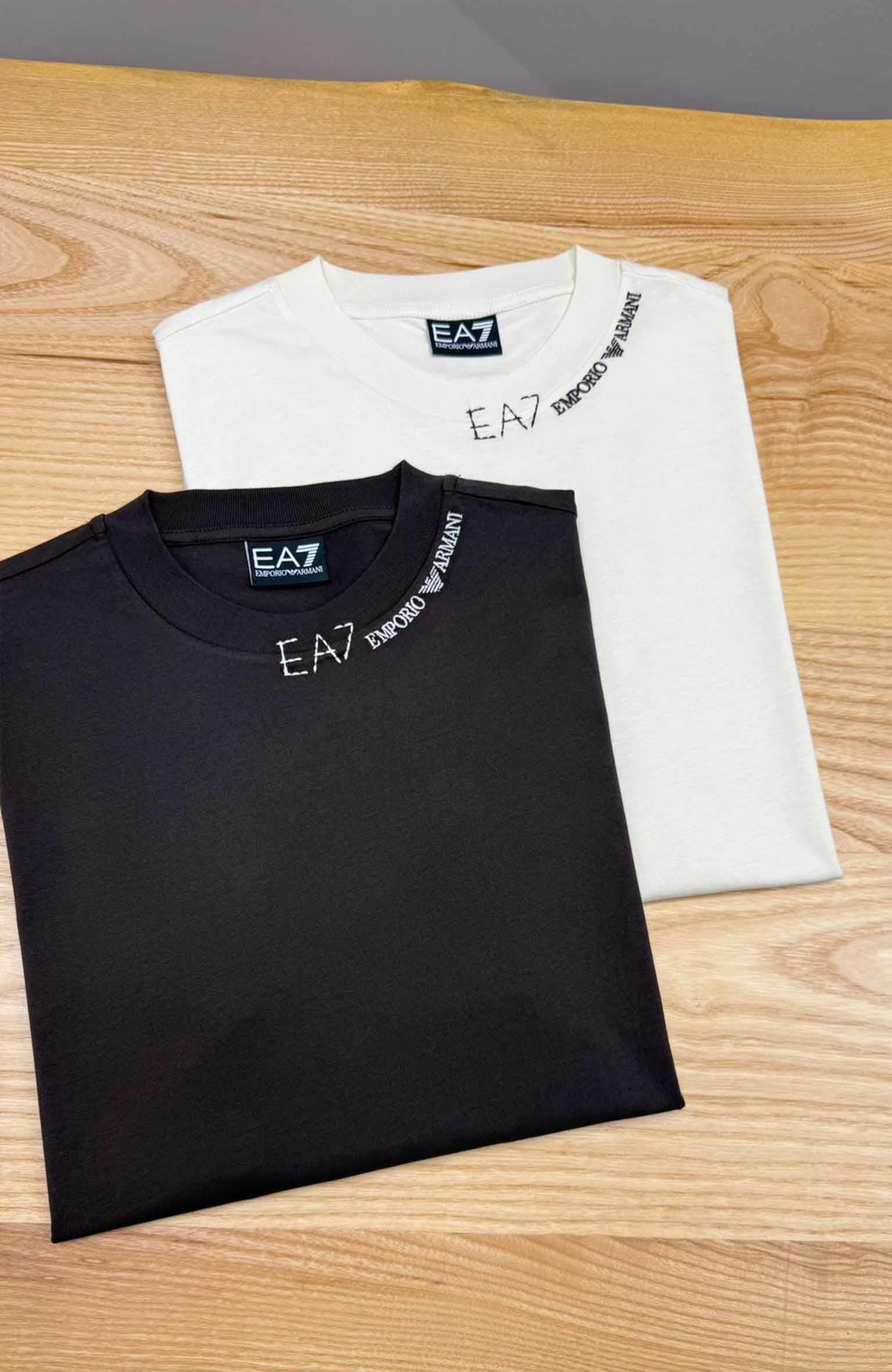 K3574 E.A YAKASI NAKIŞ DETAYLI T-SHIRT