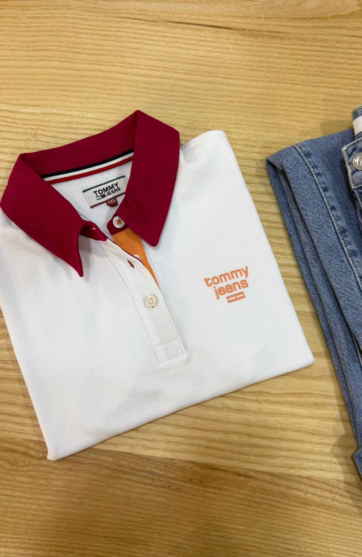 K3874 TJ FUŞYA YAKALI BEYAZ FİTİLLİ T-SHIRT
