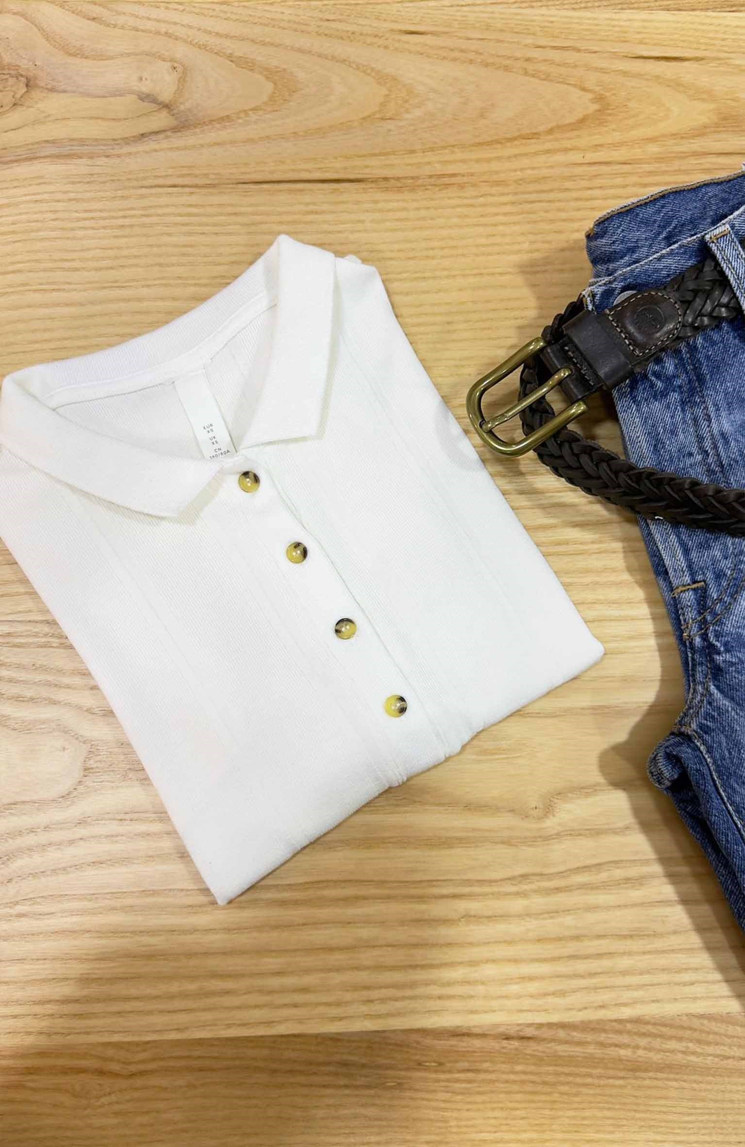 K3958 KEMİK DÜĞMELİ POLO YAKA EKRU TRİKO T-SHIRT