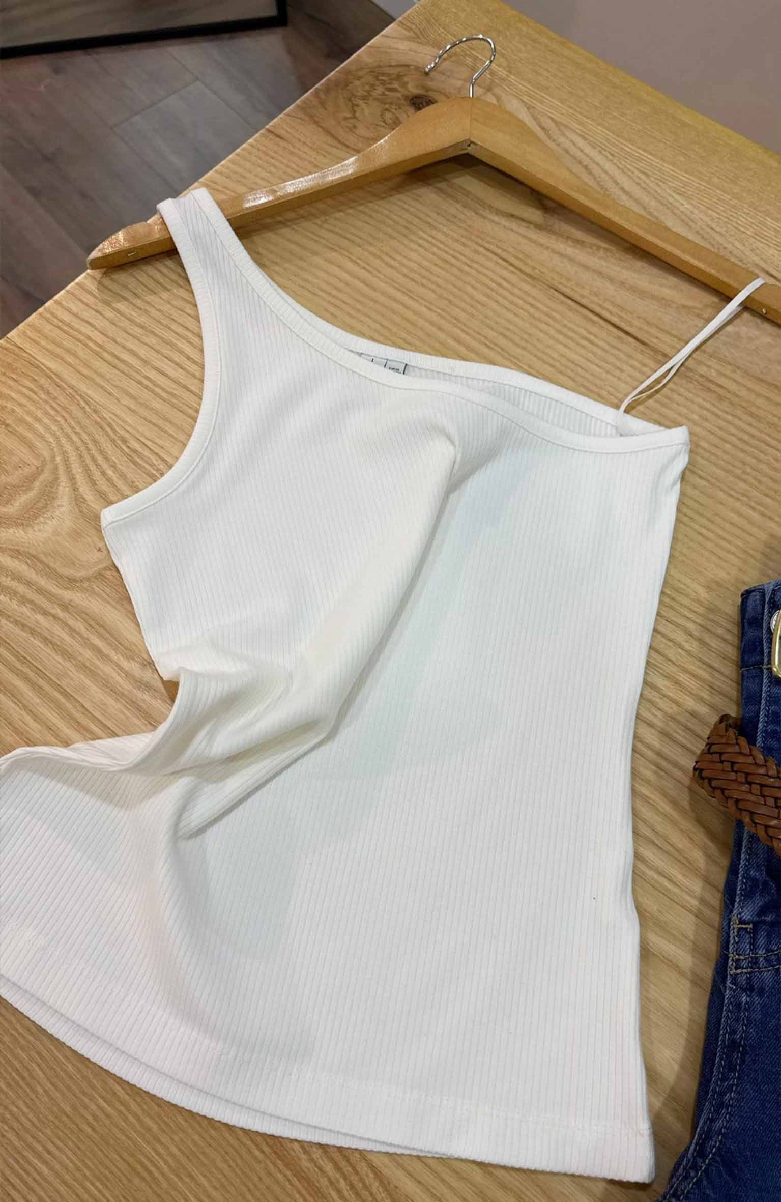 K4112 &OTHR KAŞKORSE TEK OMUZ EKRU BLUZ