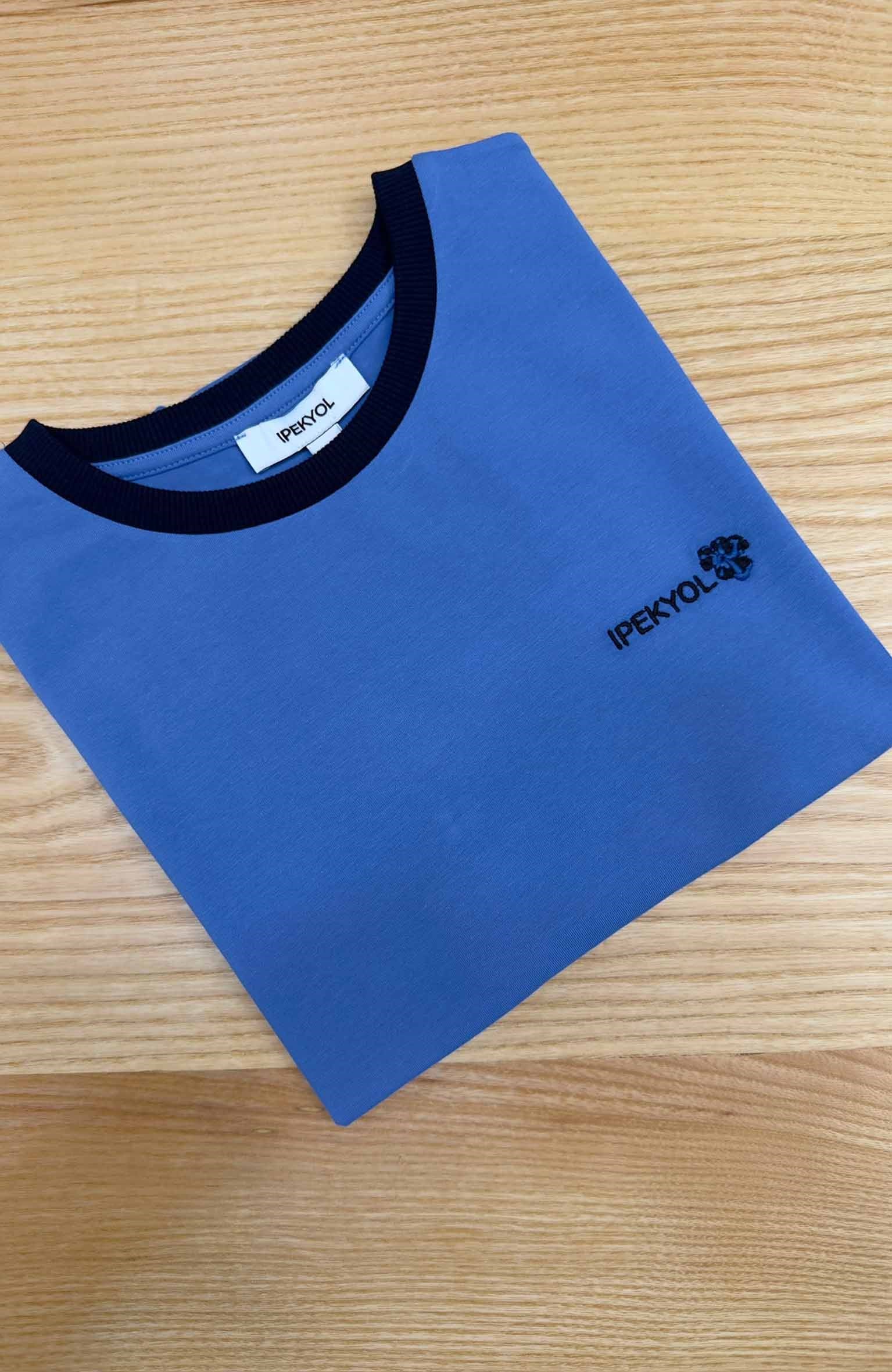 K4265 İ.YOL NAKIŞLI MAVİ T-SHIRT