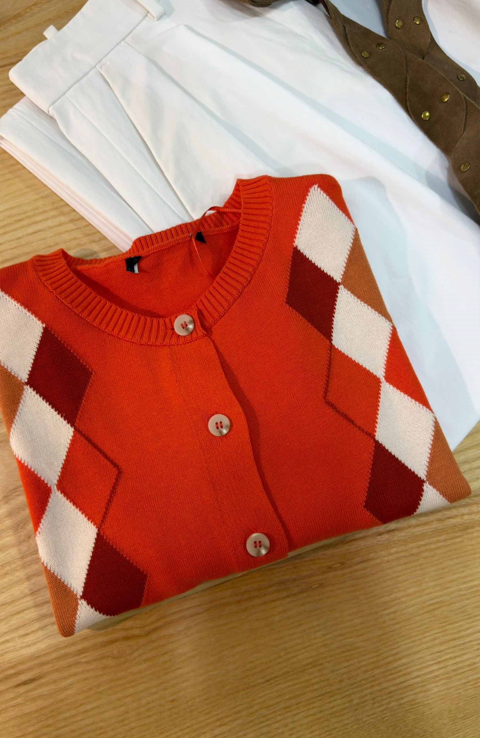 K4548 BAKLAVA DESENLİ KISA KOL MERCAN HIRKA