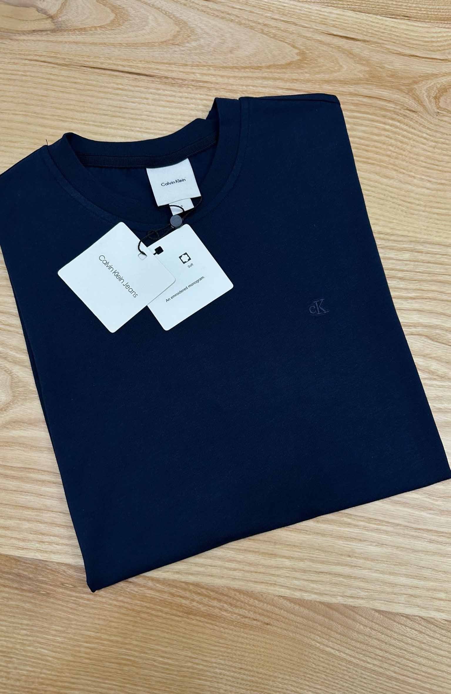 MEN1359 CK KÜÇÜK NAKIŞLI LACİVERT PAMUKLU T-SHIRT