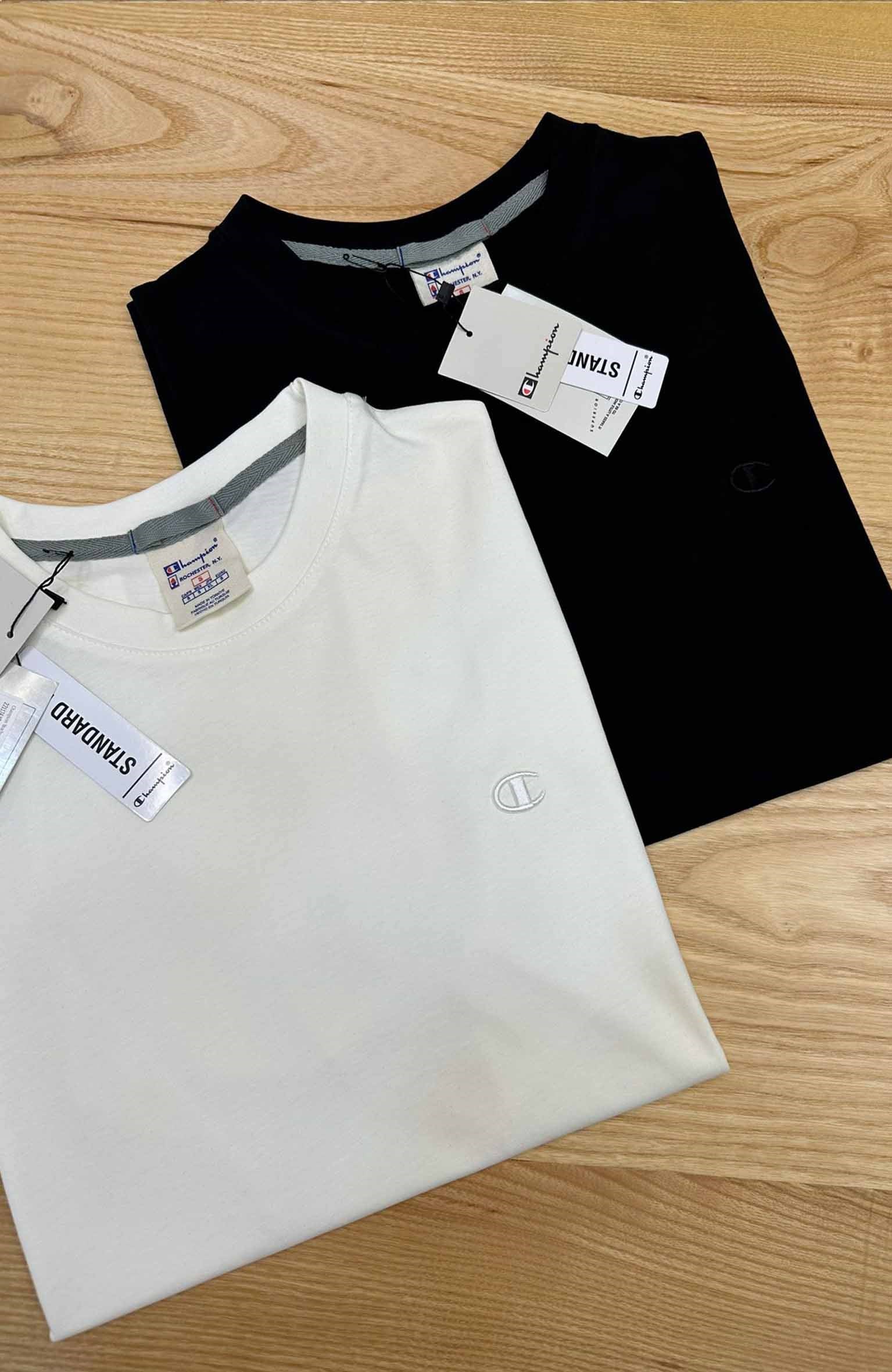 MEN1760 CHMP KÜÇÜK NAKIŞLI T-SHIRT