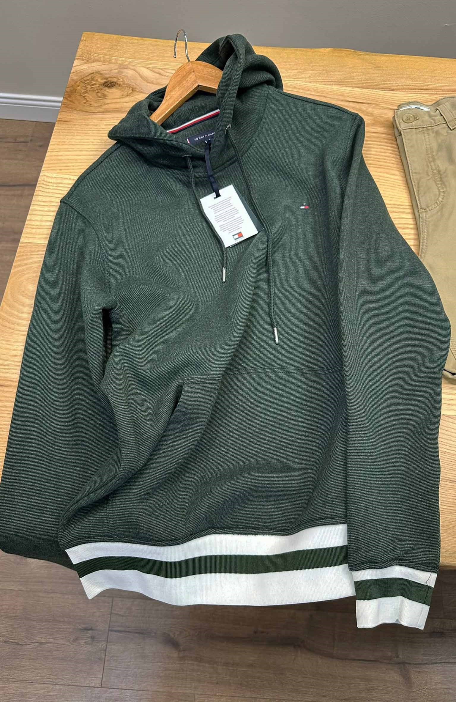 MEN2392 TM KOYU YEŞİL KAPÜŞONLU SWEAT