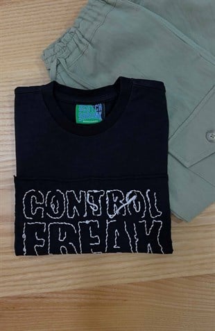 C2503 S&S NAKIŞ DETAYLI SİYAH T-SHIRT