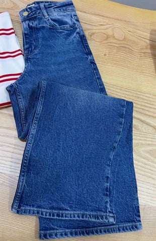 K3851 TAŞLAMALI MAVİ CROP JEAN