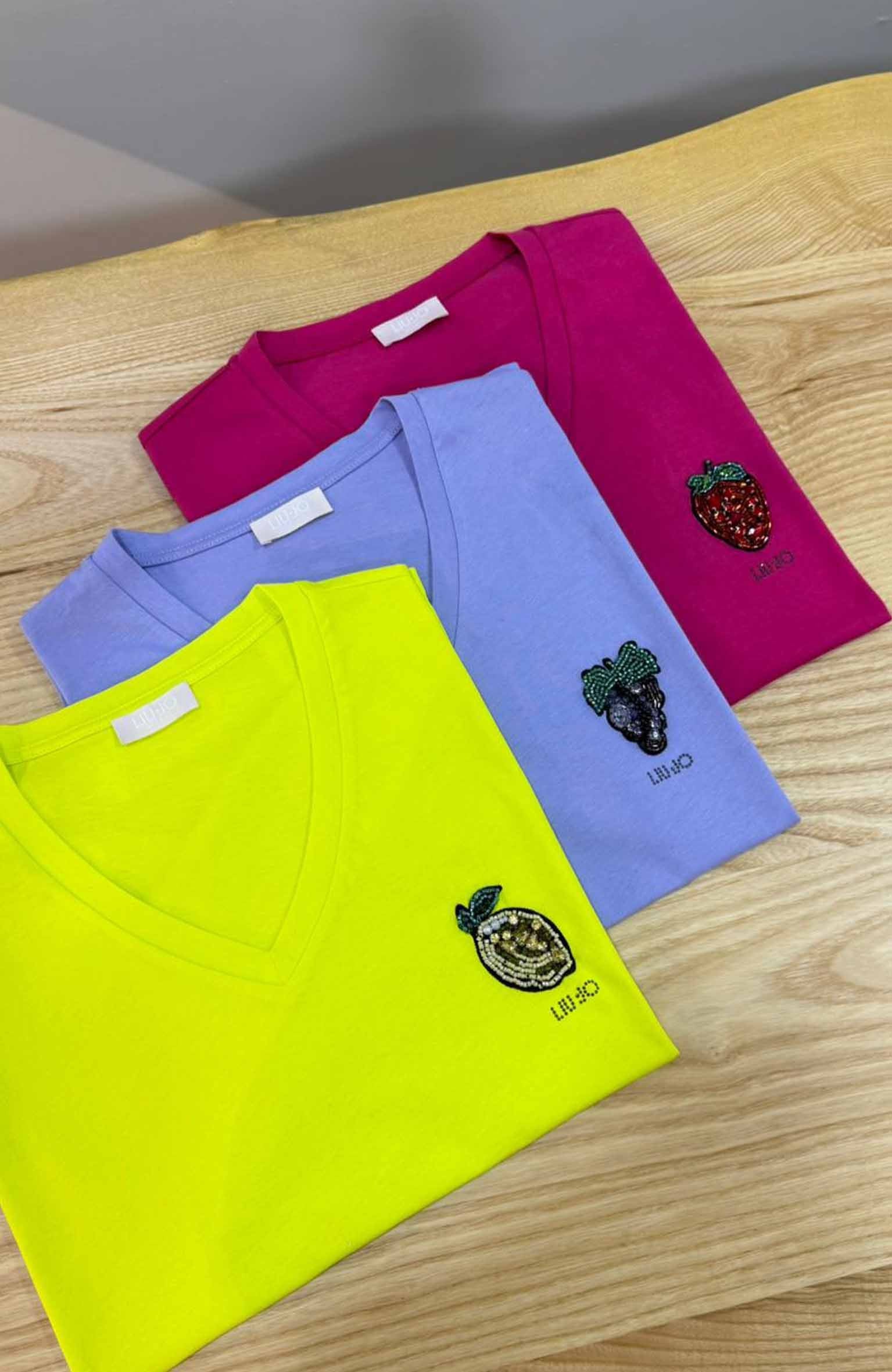 K3637 L.JO EL İŞİ DETAYLI V YAKA T-SHIRT
