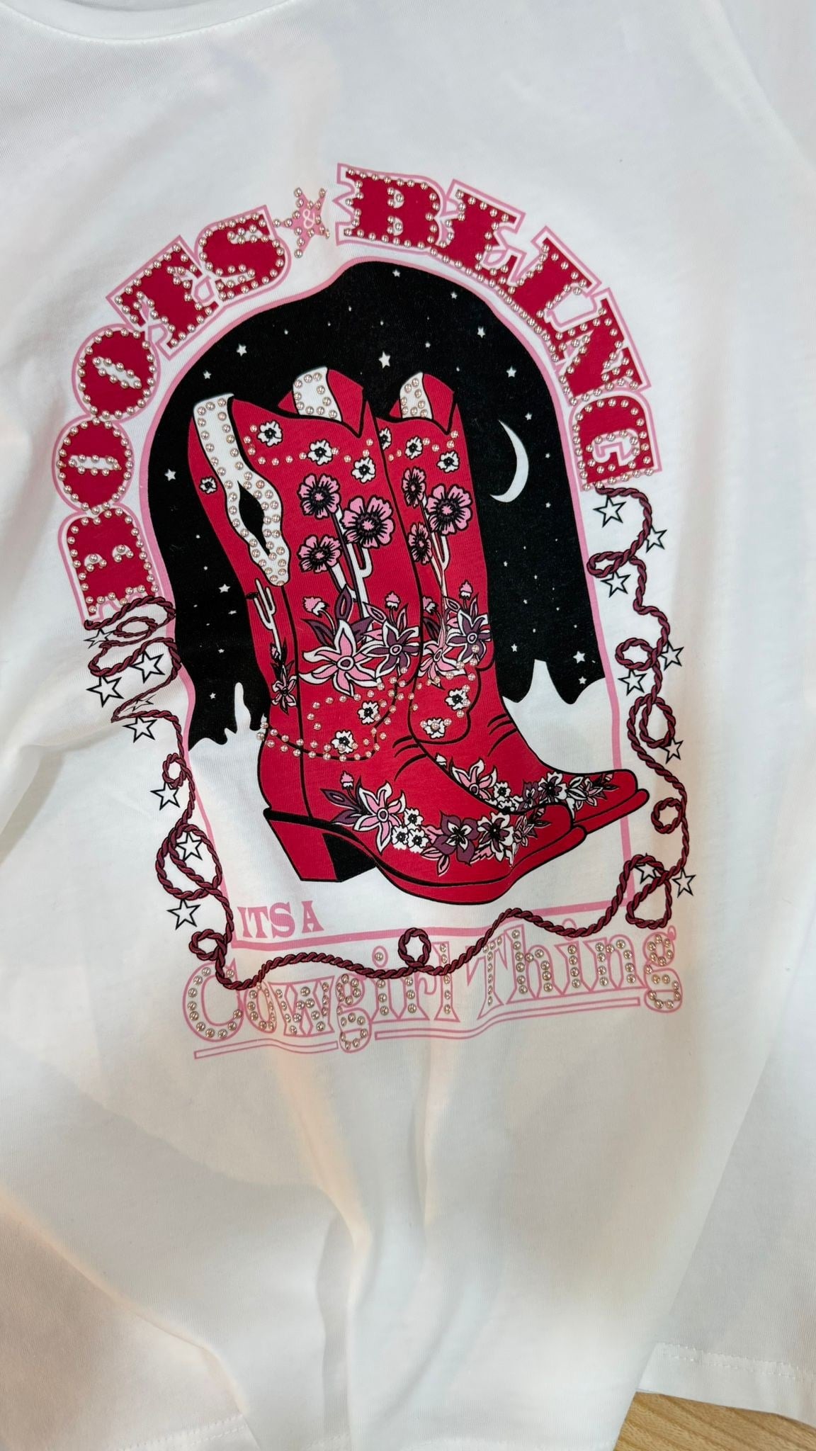 K3653 COWGİRL BASKILI EKRU T-SHIRT
