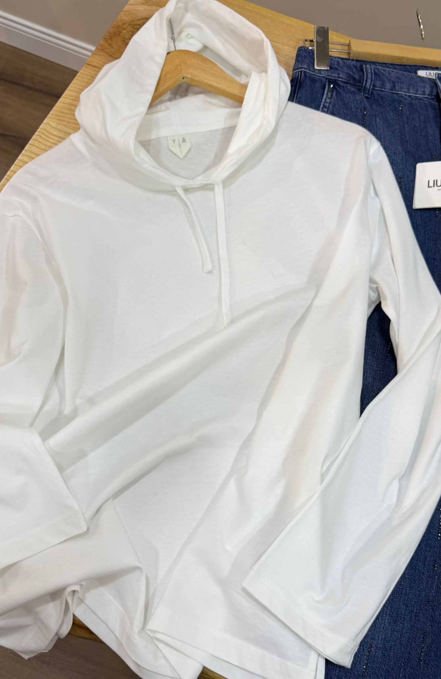 K3856 ARKT PAMUKLU İNCE KAPÜŞONLU BEYAZ SWEAT