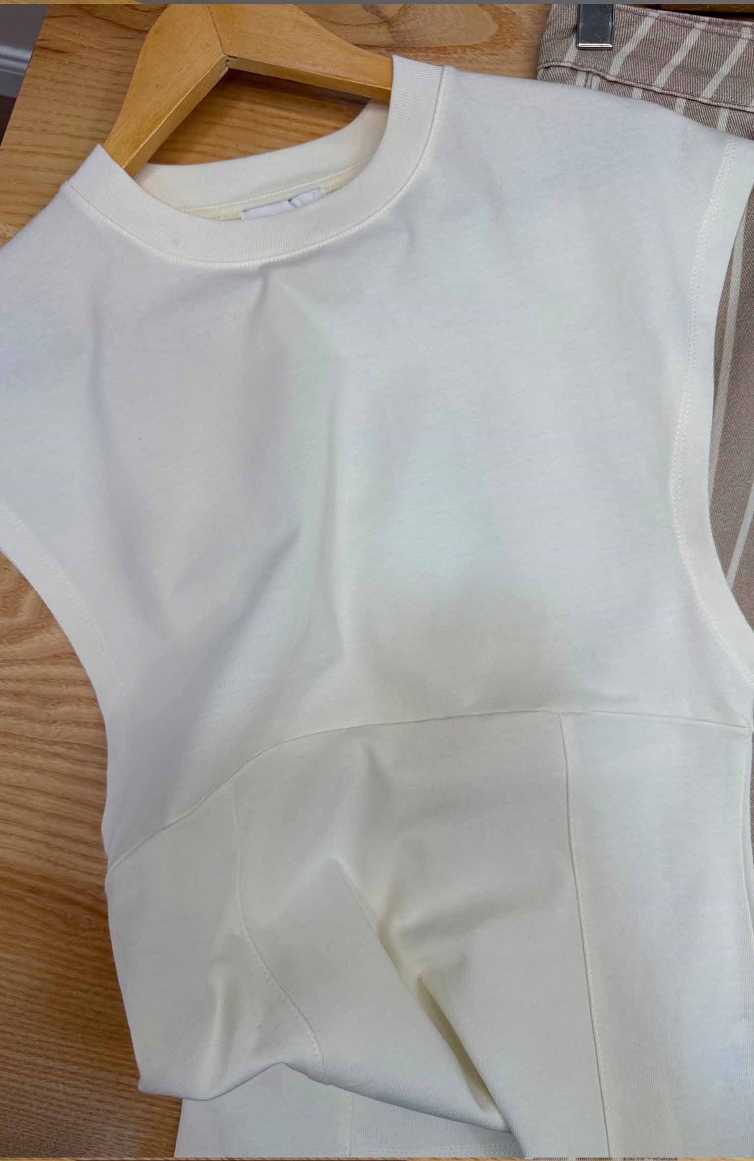 K4274 TPSHP BELDEN OTURMALI EKRU T-SHIRT