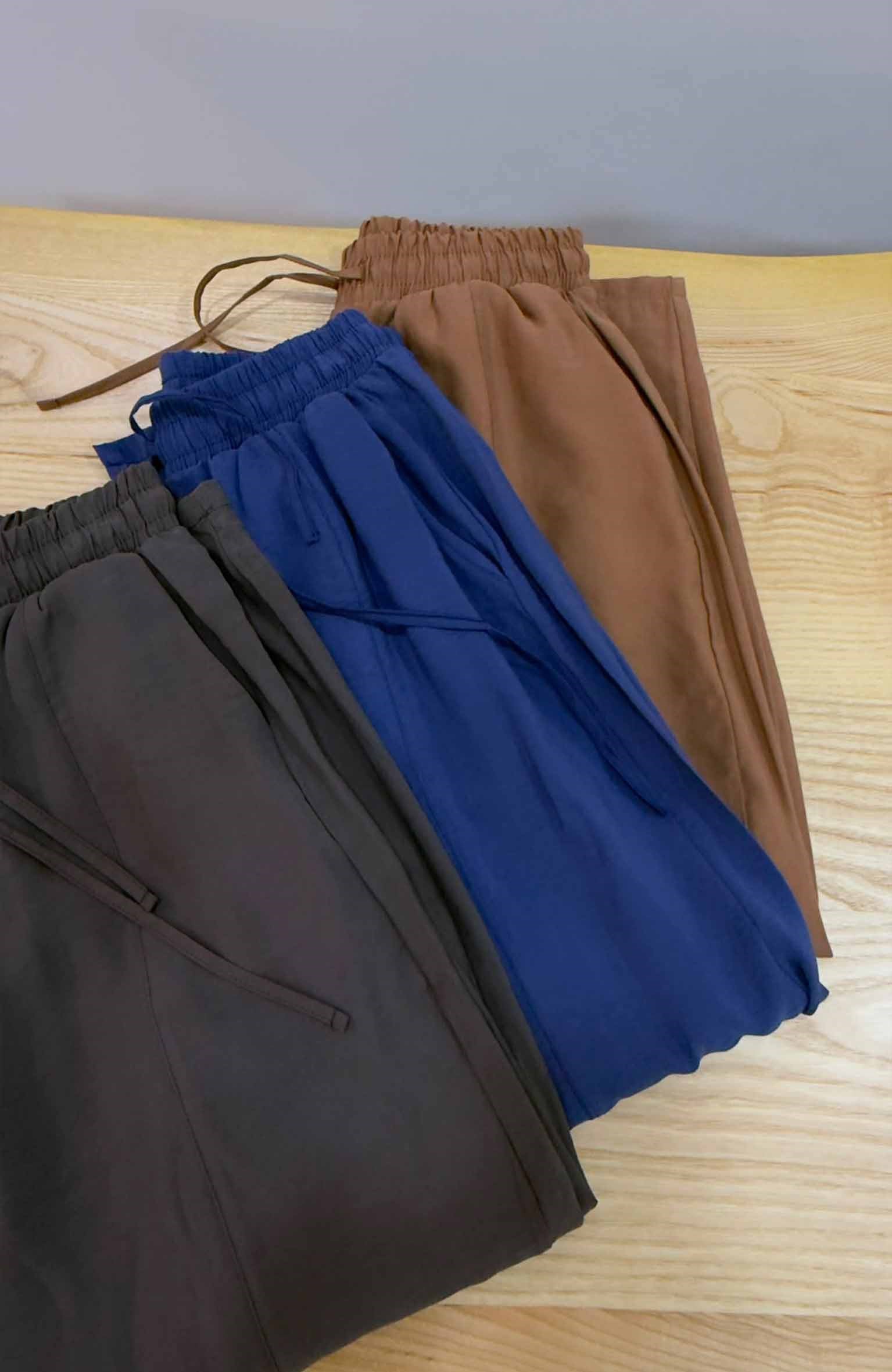 K4308 TENCEL BARREL PANTOLON