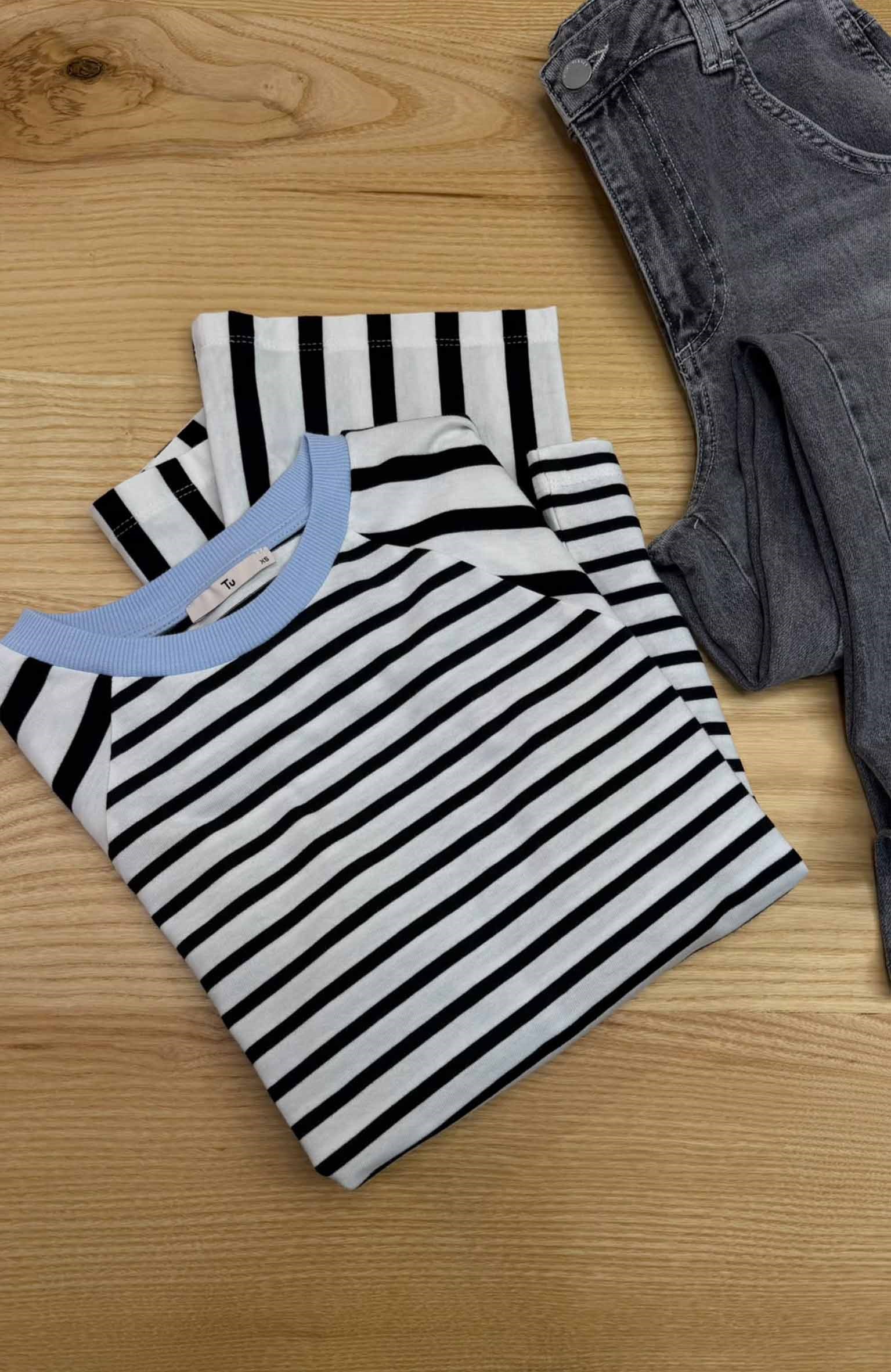 K4672 MAVİ YAKA DETAYLI ÇİZGİLİ UZUN KOL T-SHIRT