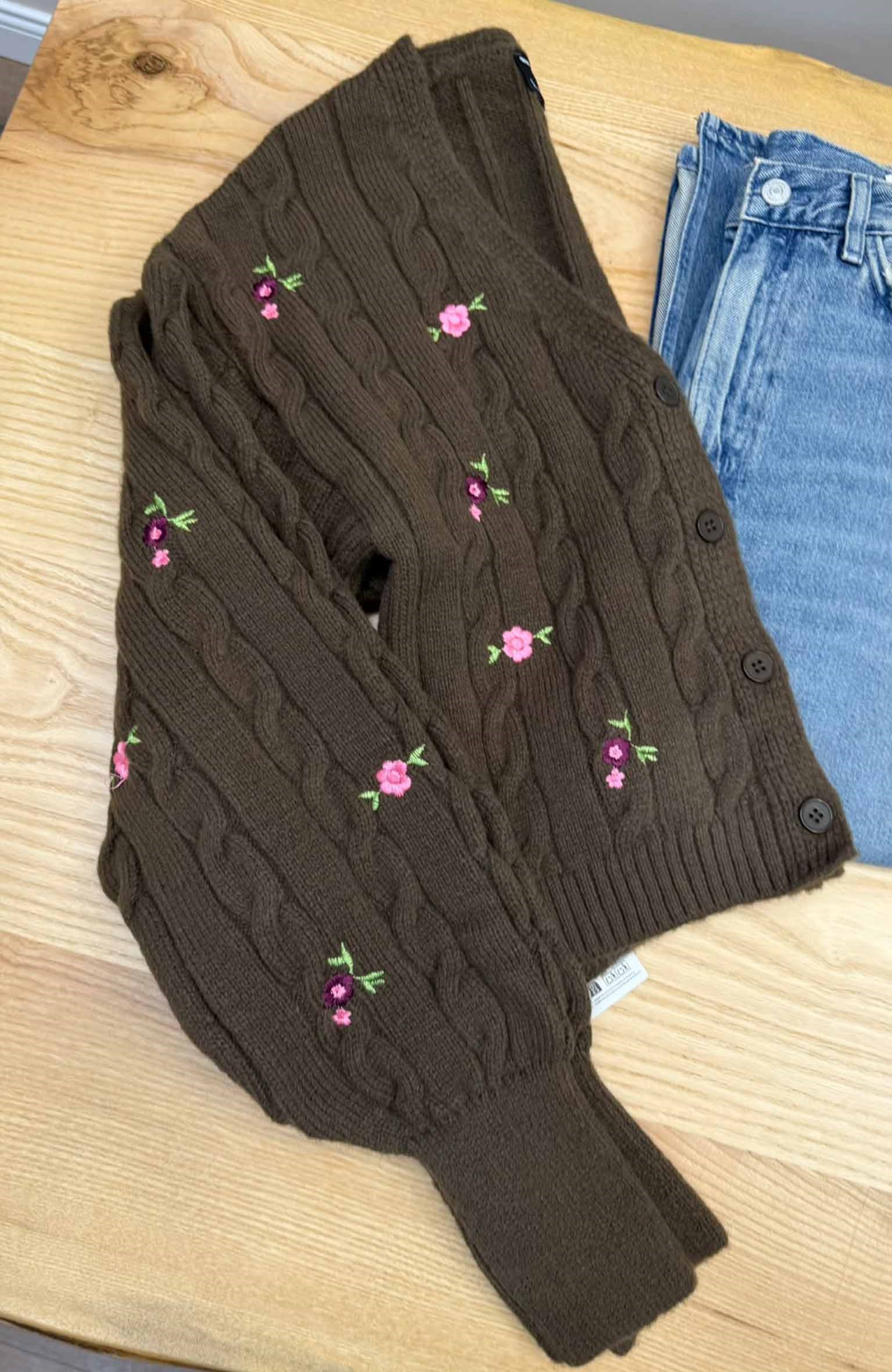 K4842 A.SOS ÇİÇEK NAKIŞLI KAHVE HIRKA