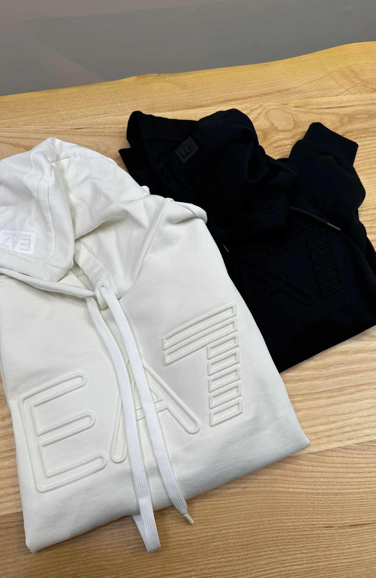 MEN1236 E.A KAPÜŞONLU KABARTMA BASKILI SWEAT
