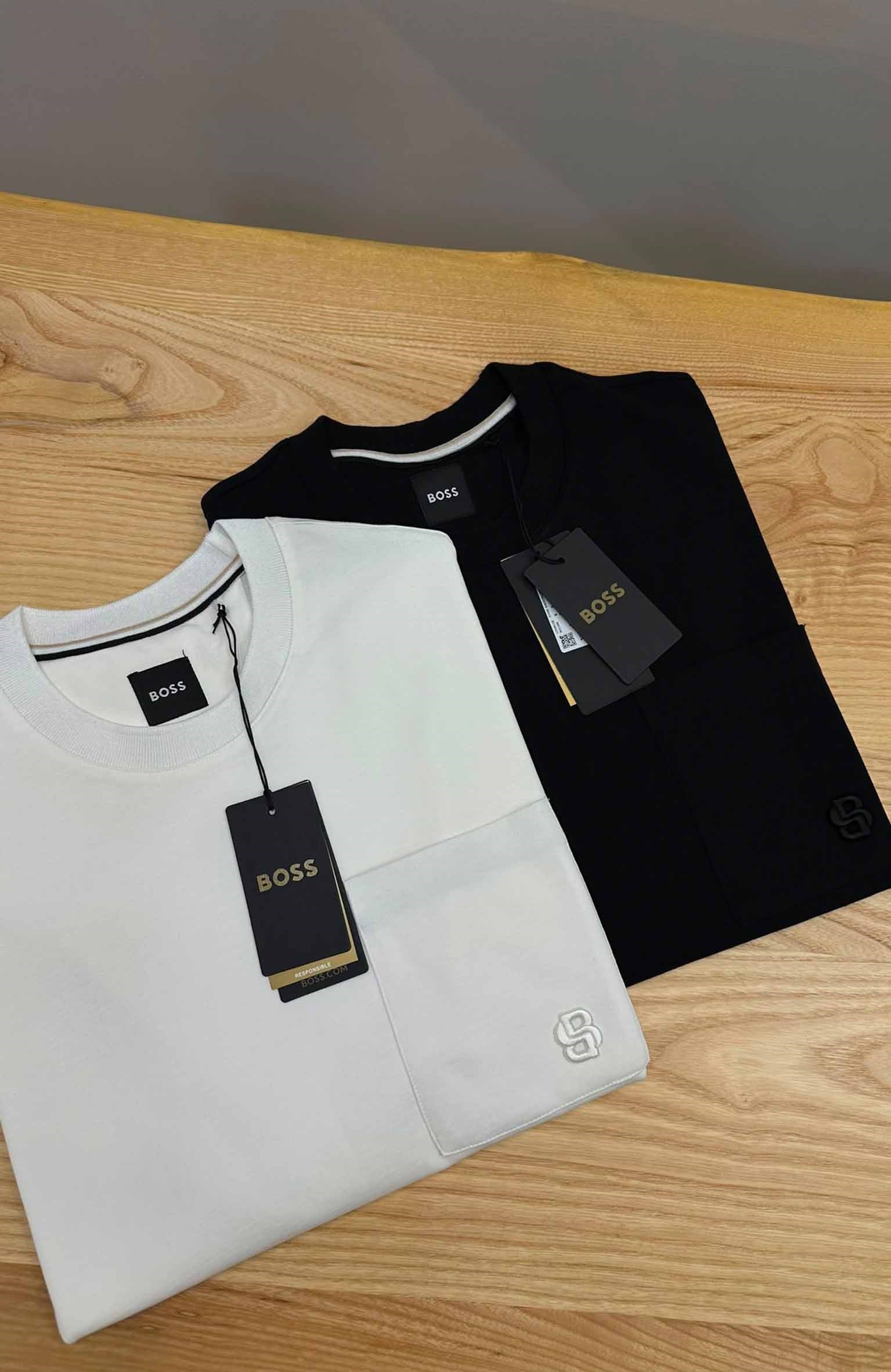 MEN1681 B.S CEPLİ OVERSIZE T-SHIRT