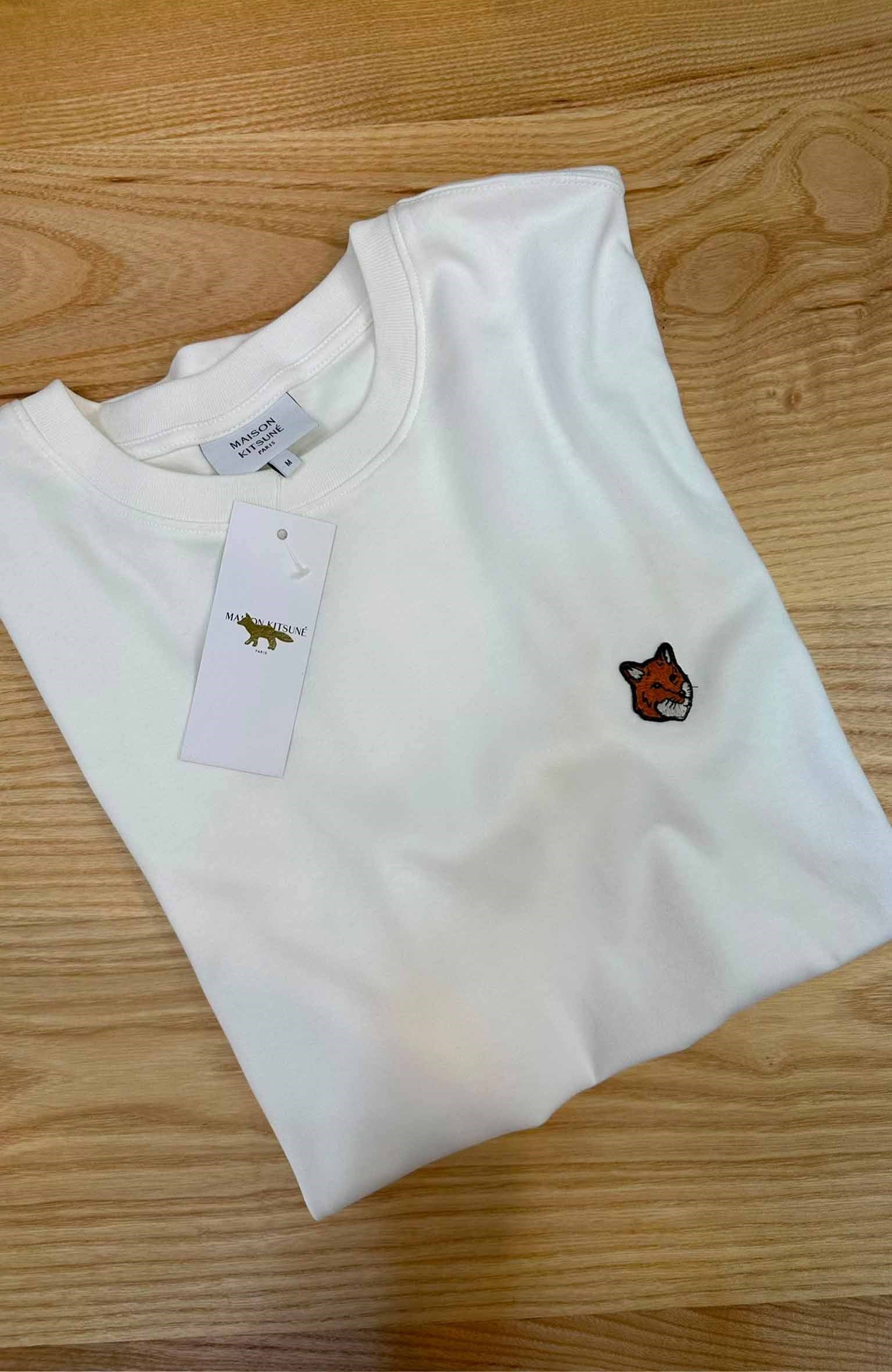 MEN1864 MAISON K. TURUNCU TİLKİ APLİKLİ EKRU T-SHIRT