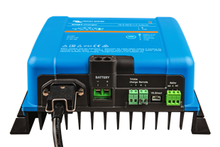 SMART IP43 CHARGER 12V/30A(1+1) 120/240V
