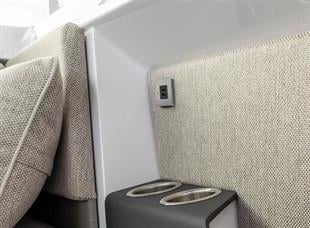 TILE-USB-C/USB-C ŞARJ SOKETİ, SİYAH ÇERÇEVE