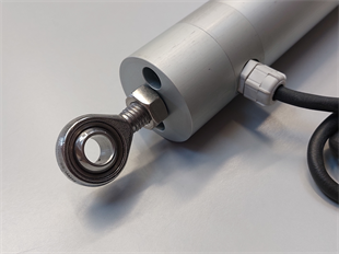 Barka Aktuatör, İtme/Çekme. 600 Kg. 24V- 200mm