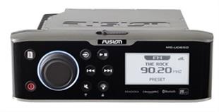 Fusion UD-650 Serisi USB / IPhone / Android Phone Oynatıcı