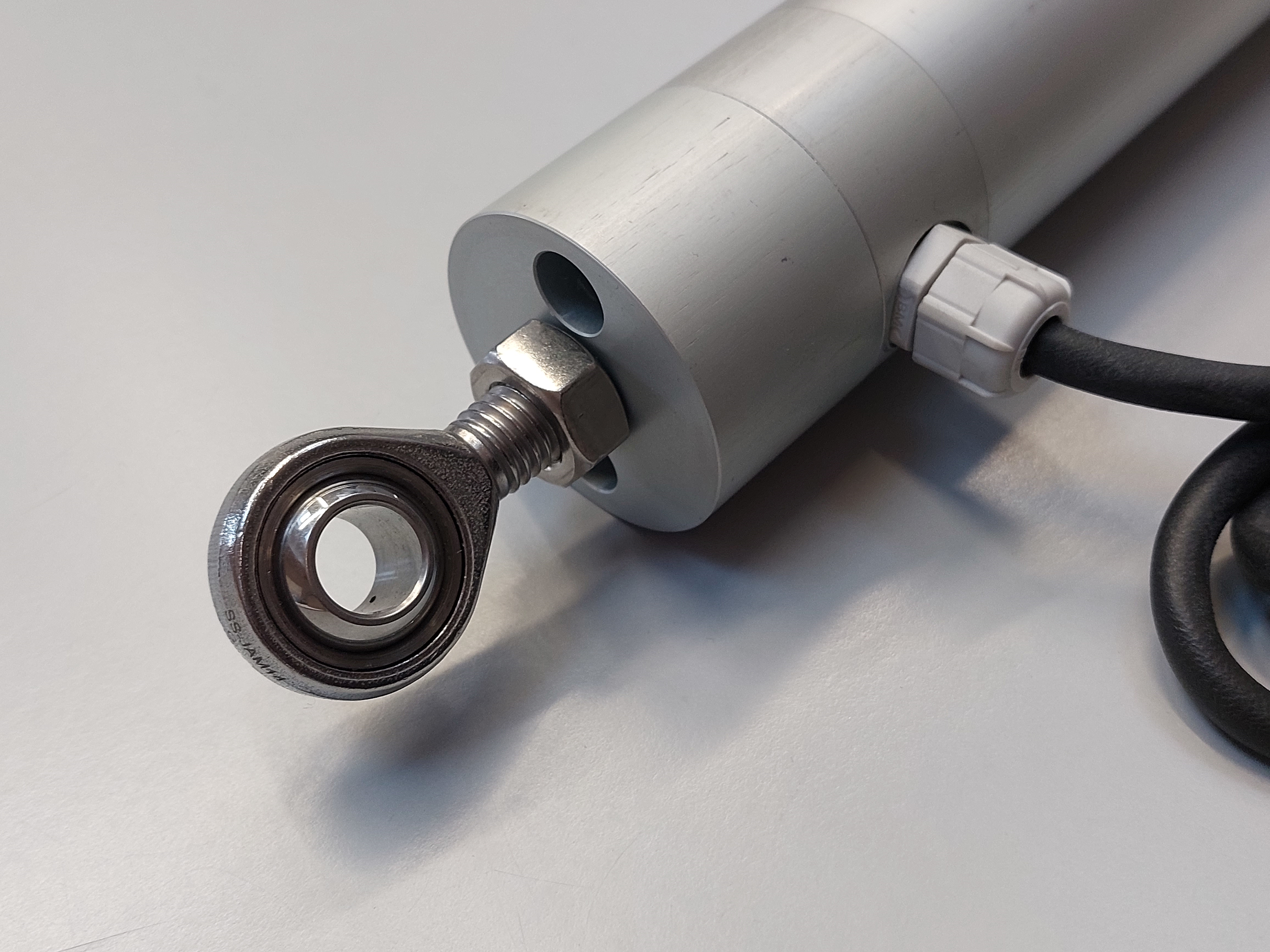 BARKA AKTUATÖR, İTME/ÇEKME. 600 KG. 24V- 200MM