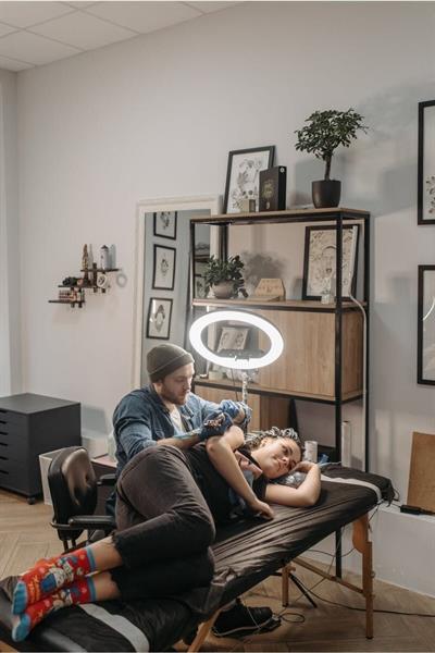 18 Inç Ring Light Youtuber Makyaj Güzellik 5500k 48w Kuaför Kit Çantalı Ve Kumandalı
