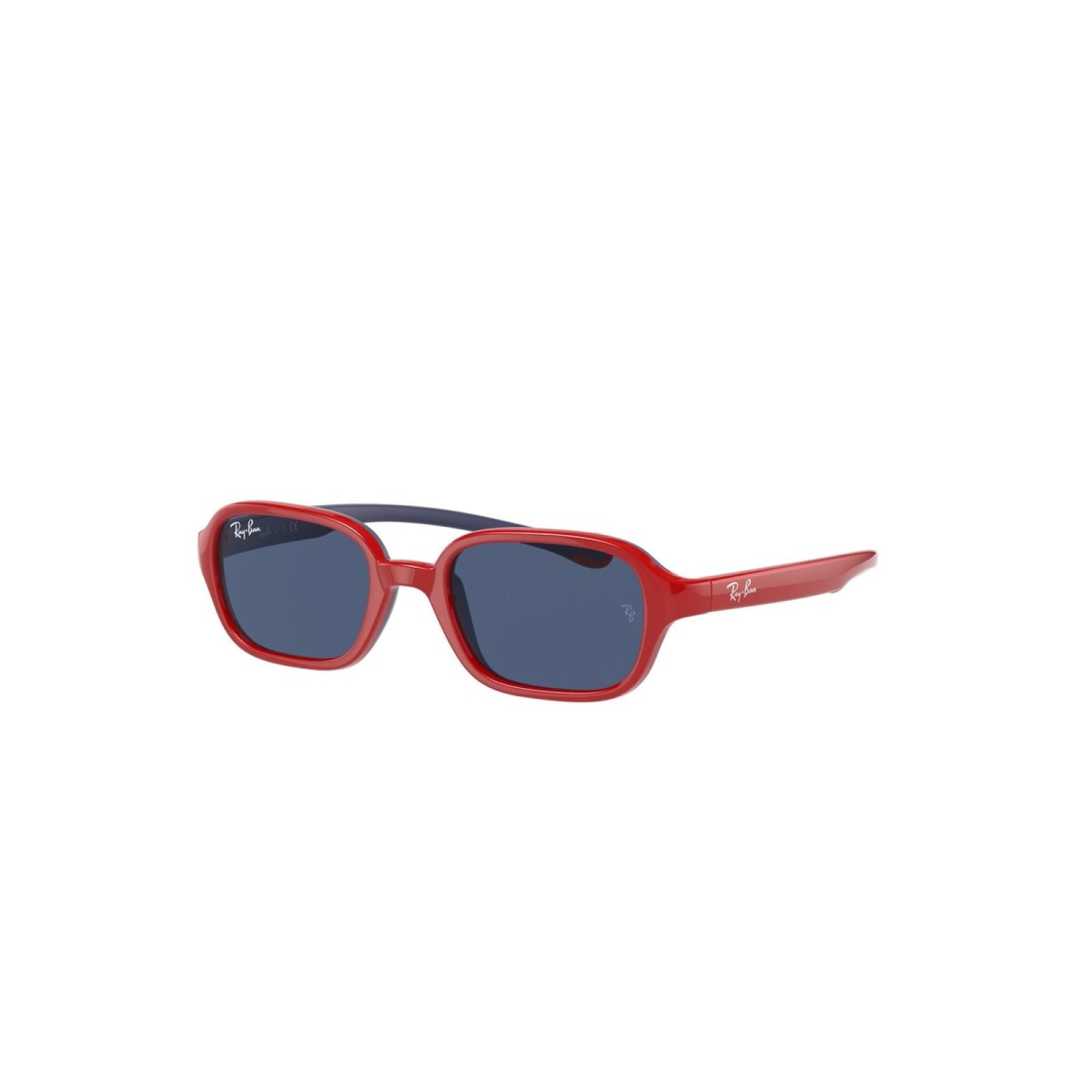 Ray-Ban RJ 9074S 709380 39 Güneş Gözlüğü