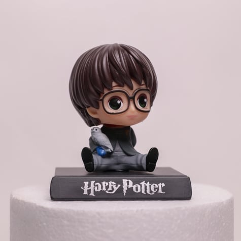 Harry Potter kitapları ve figürleri – J.K. Rowling’in büyülü dünyası