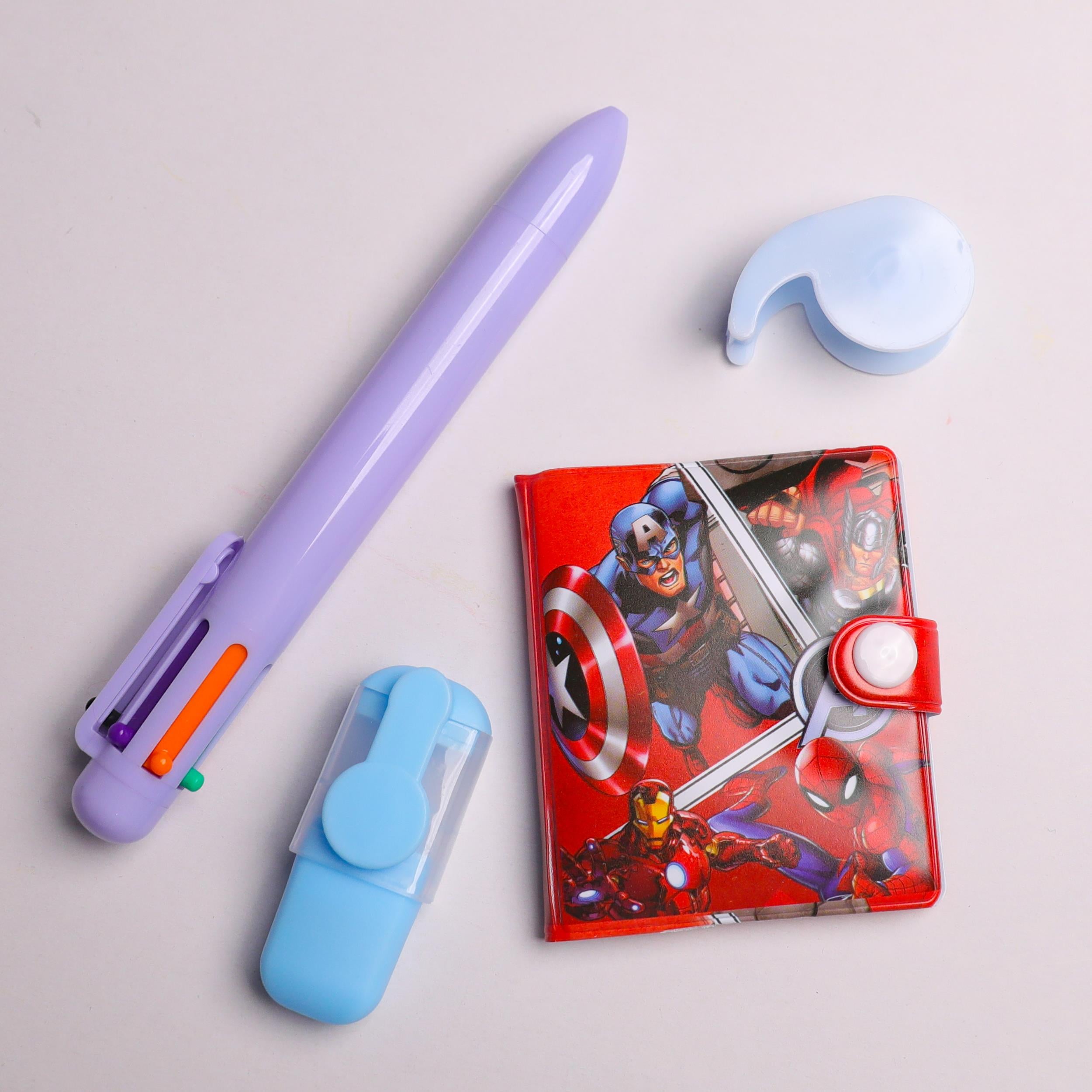 Avengers Temalı Defter  Kalem Set