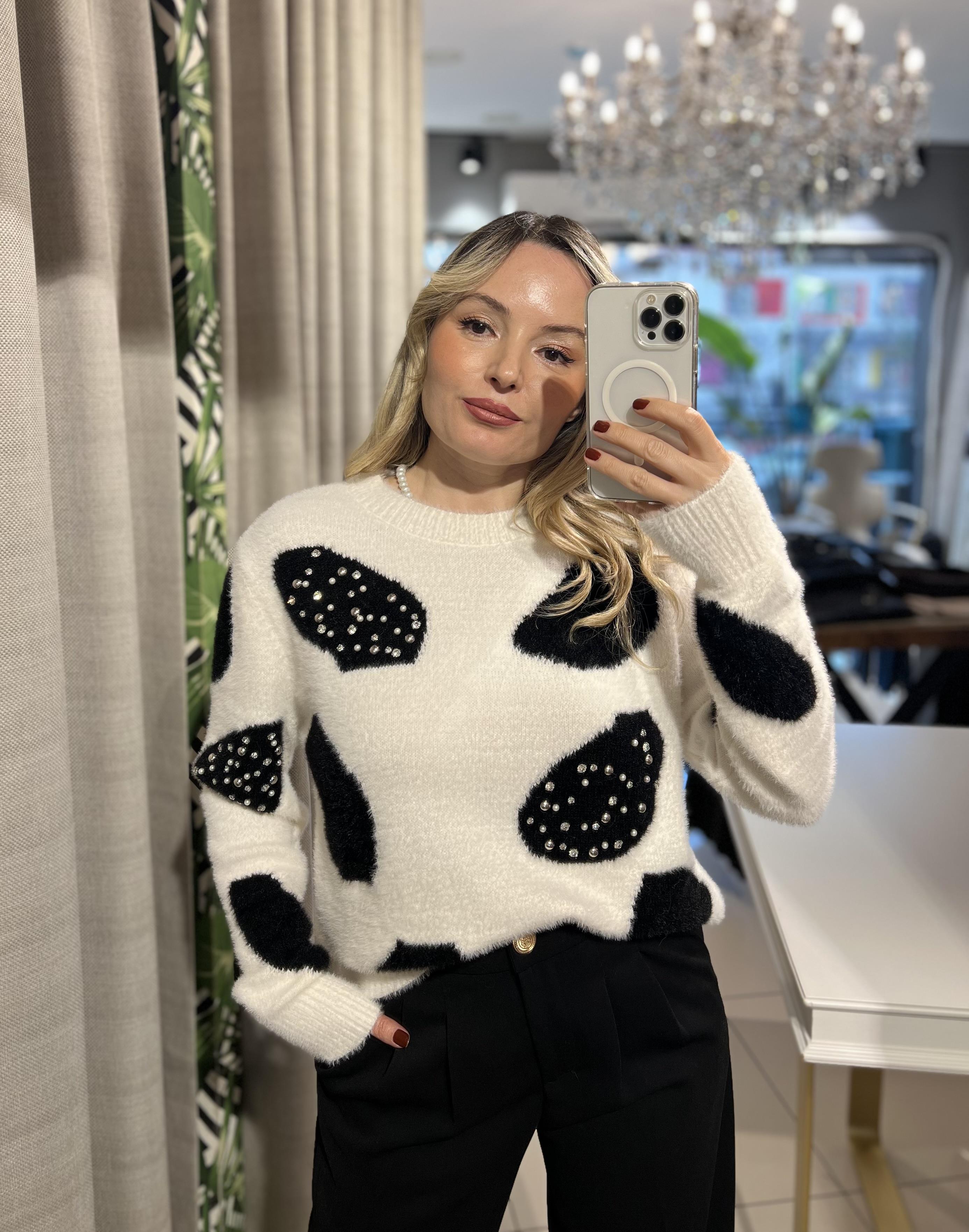 Angora Dalmaçyalı İncili Ekru Kazak