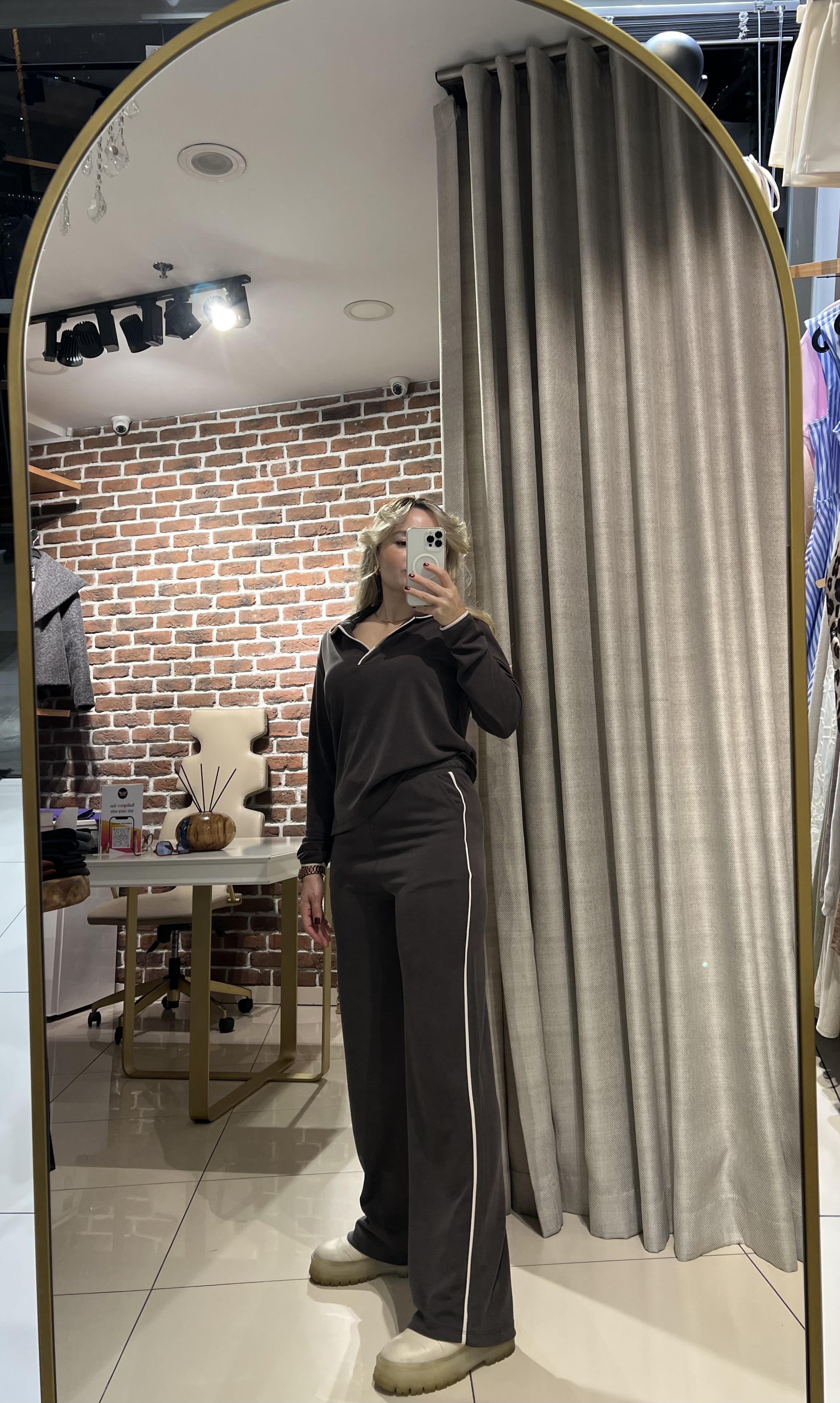 Biyeli Model Vizon Rengi Takım