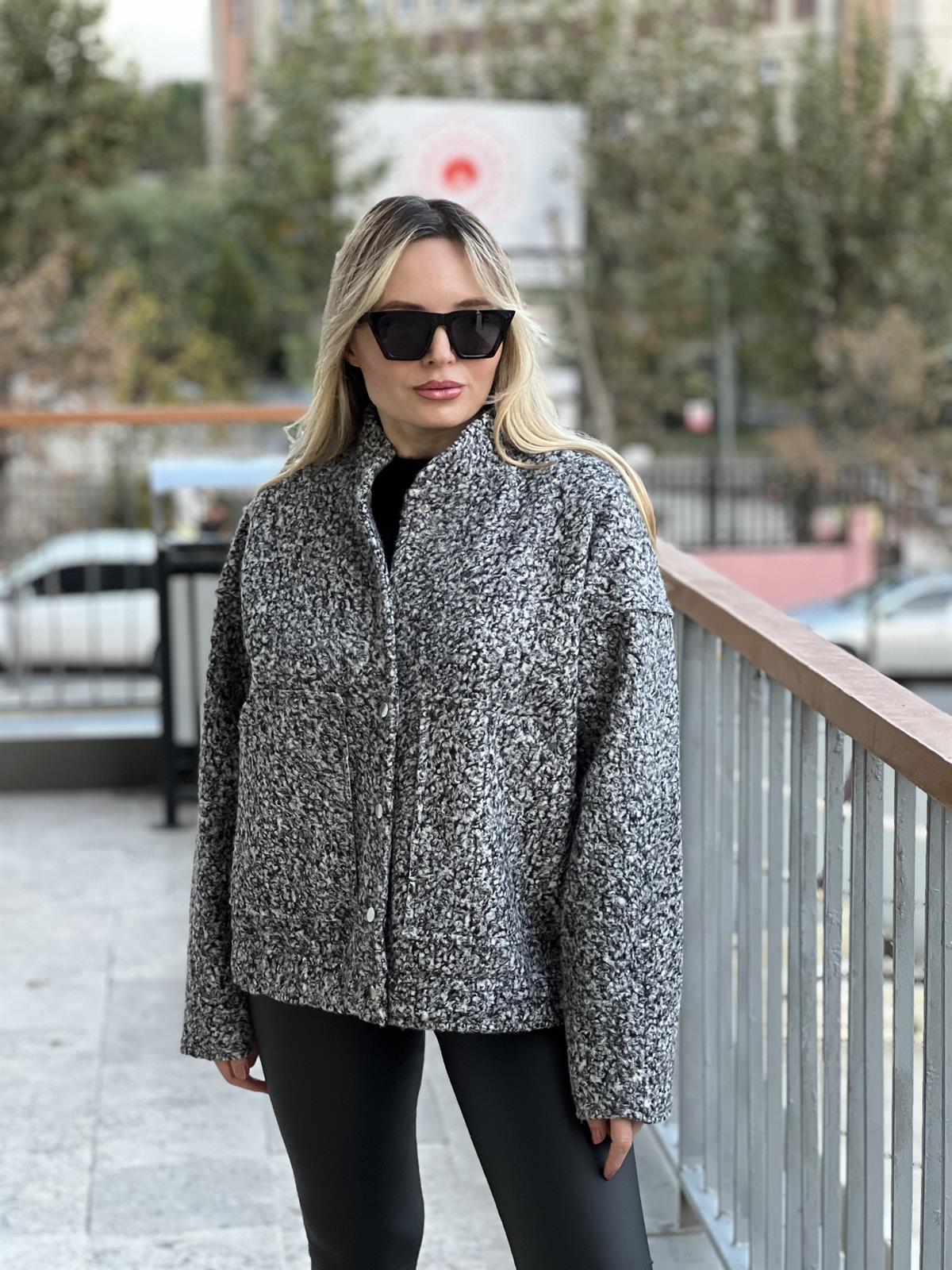 Buklet Kaşe Gri Kaban