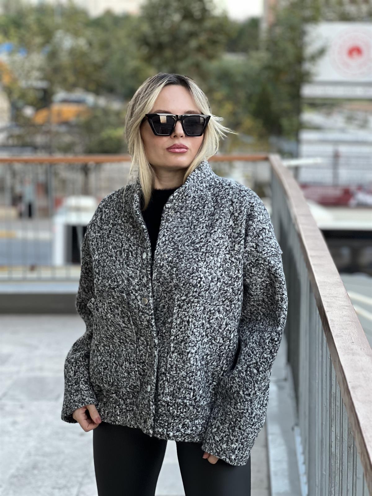 Buklet Kaşe Gri Kaban