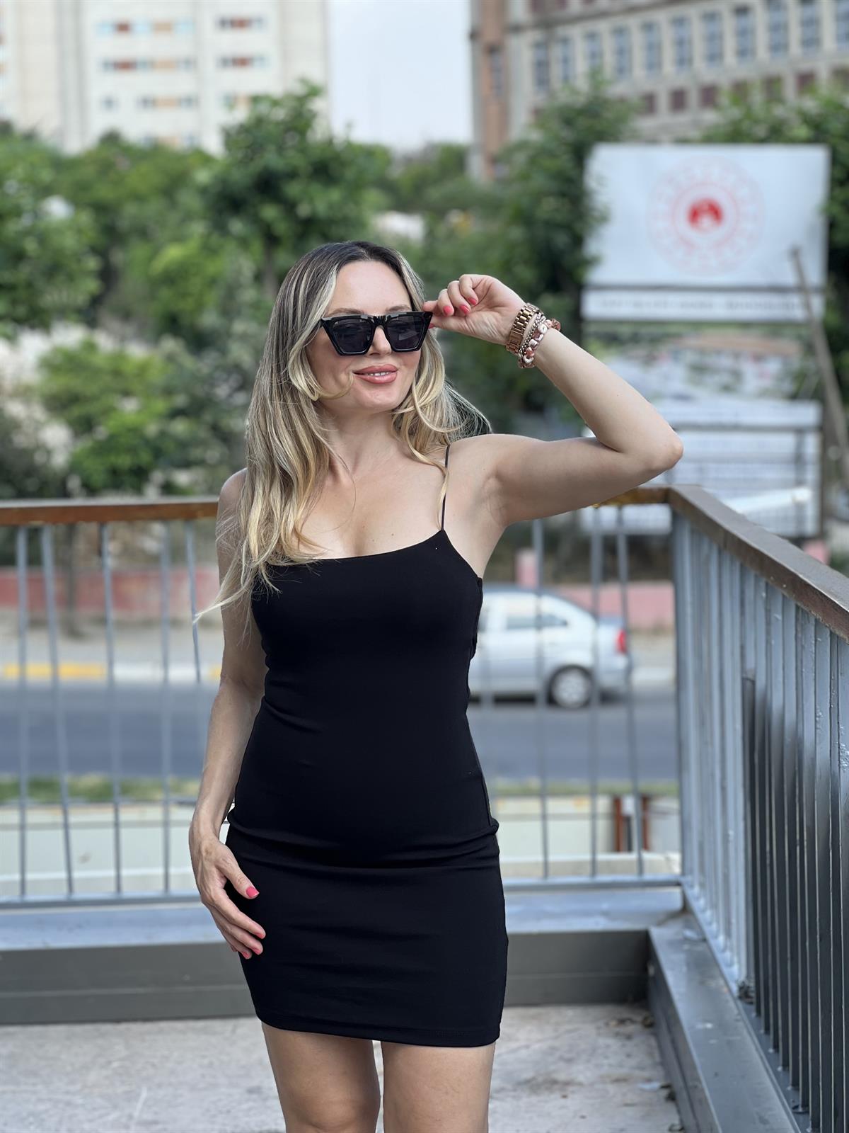 Çelik Örme Siyah Elbise