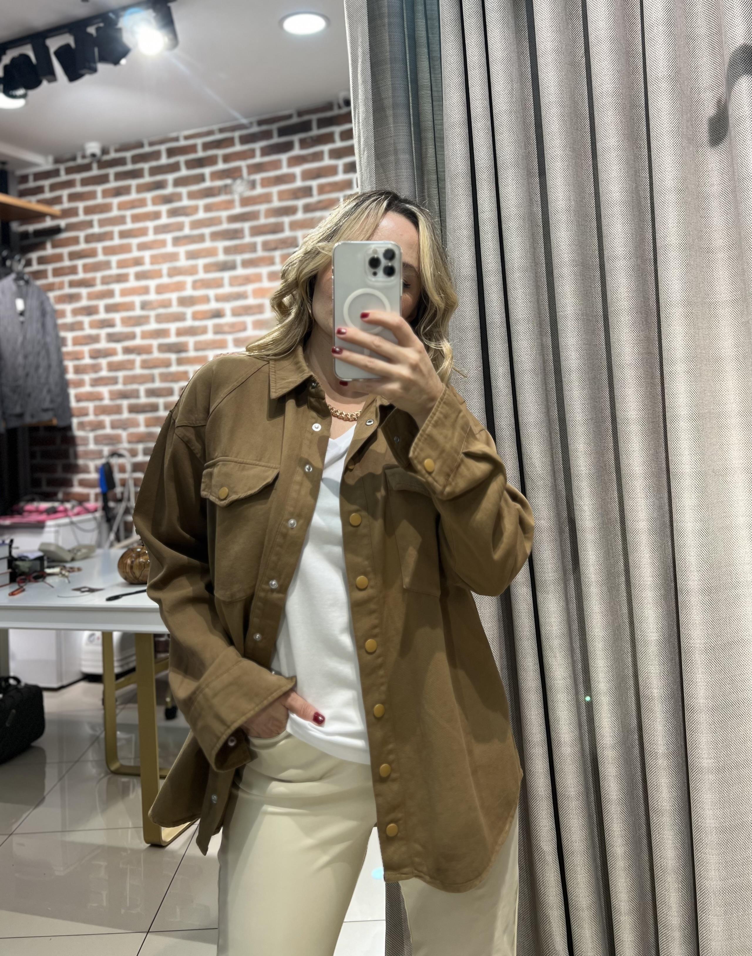 Cep Detaylı Olive Yeşili Gabardin Gömlek