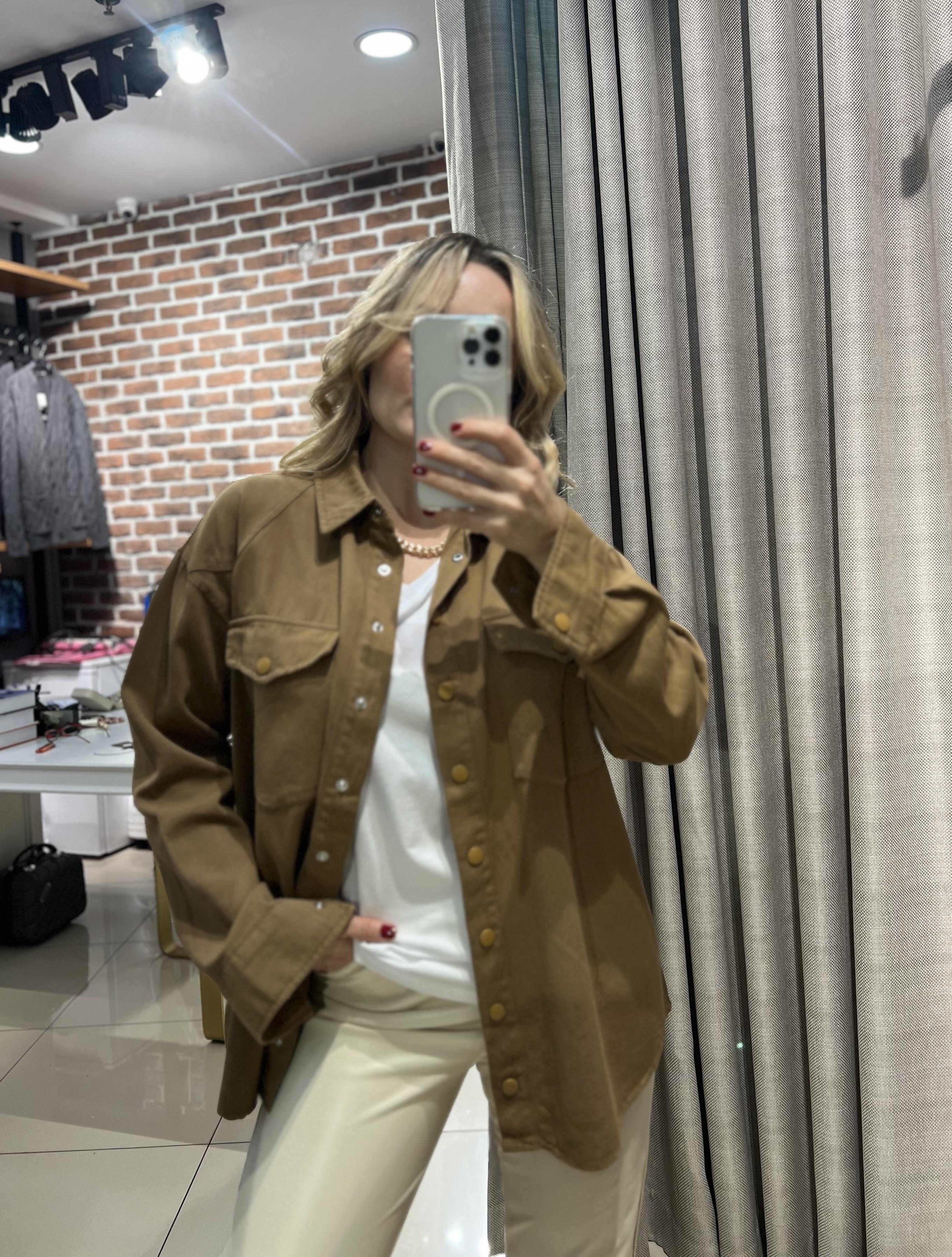 Cep Detaylı Olive Yeşili Gabardin Gömlek