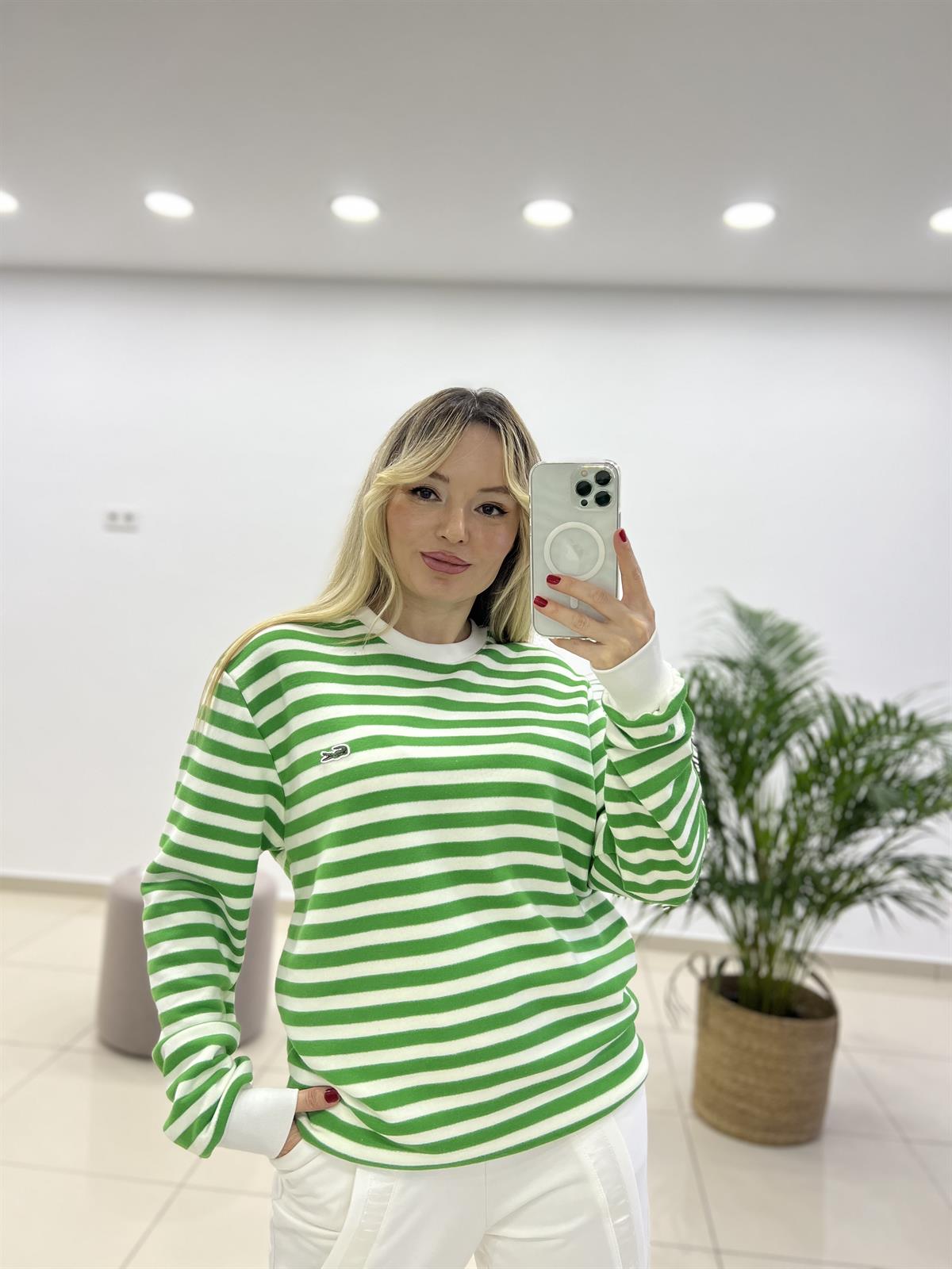 Çizgili Yeşil Sweatshırt 