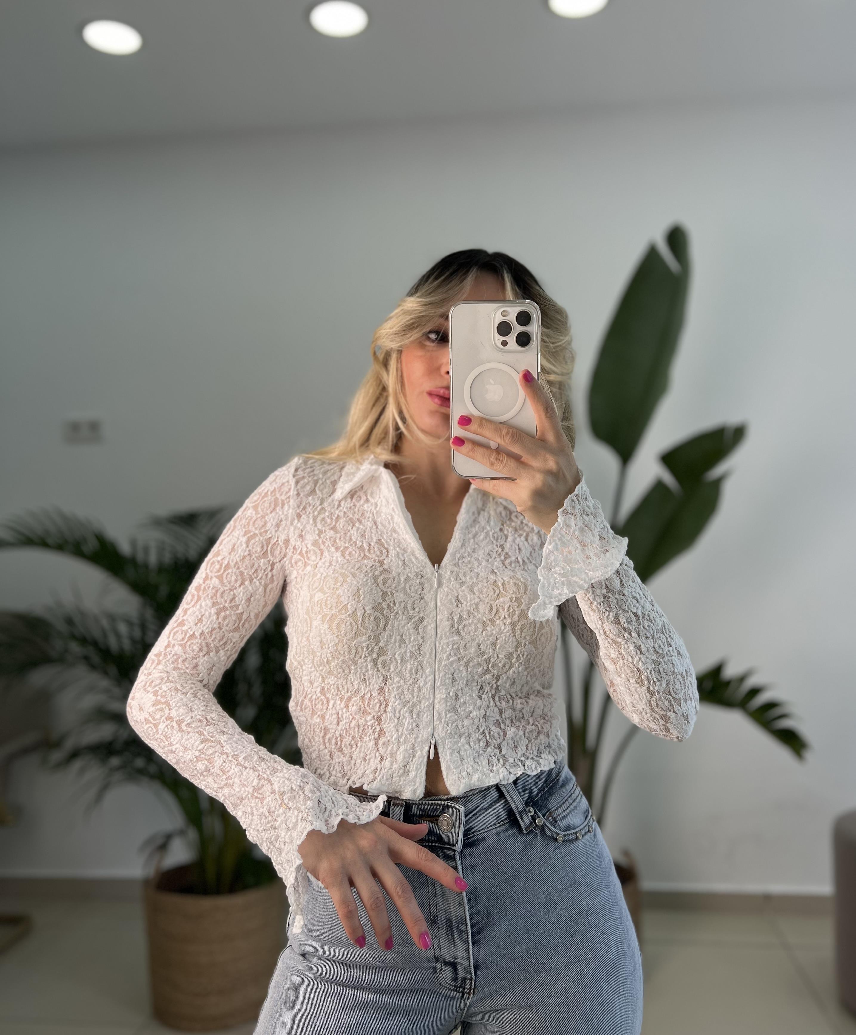 Dilvin Ekru Dantel Bluz 