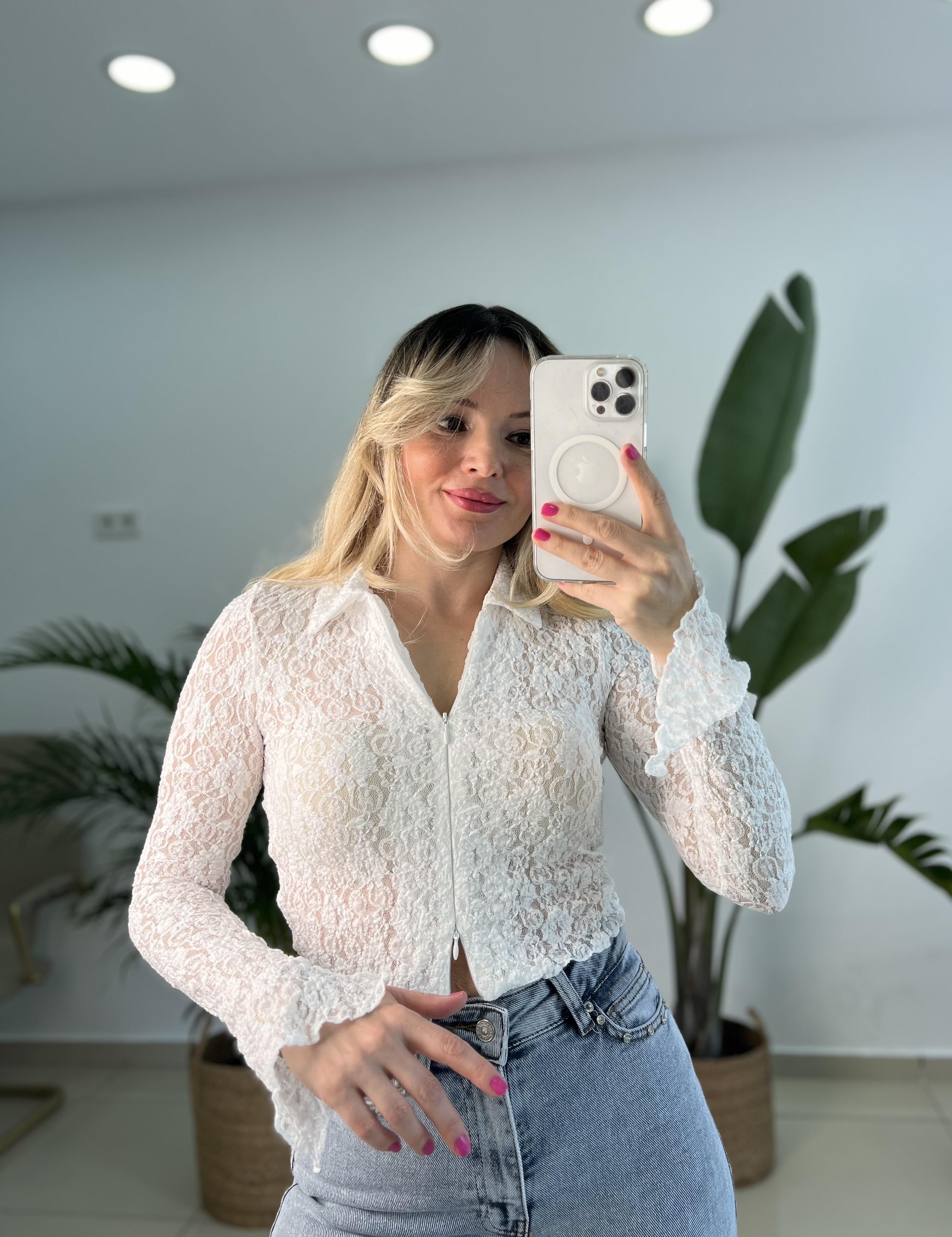 Dilvin Ekru Dantel Bluz 