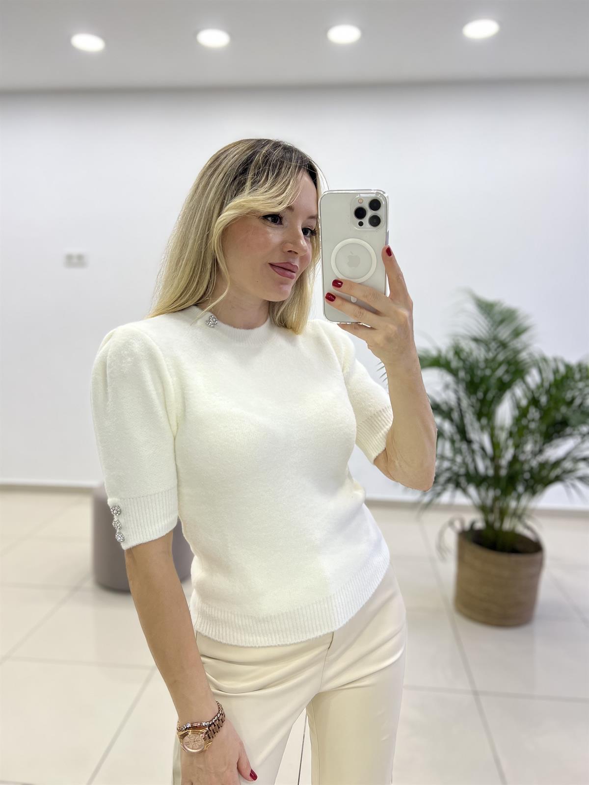 Dilvin Yumoş Taşlı Ekru Triko Kazak