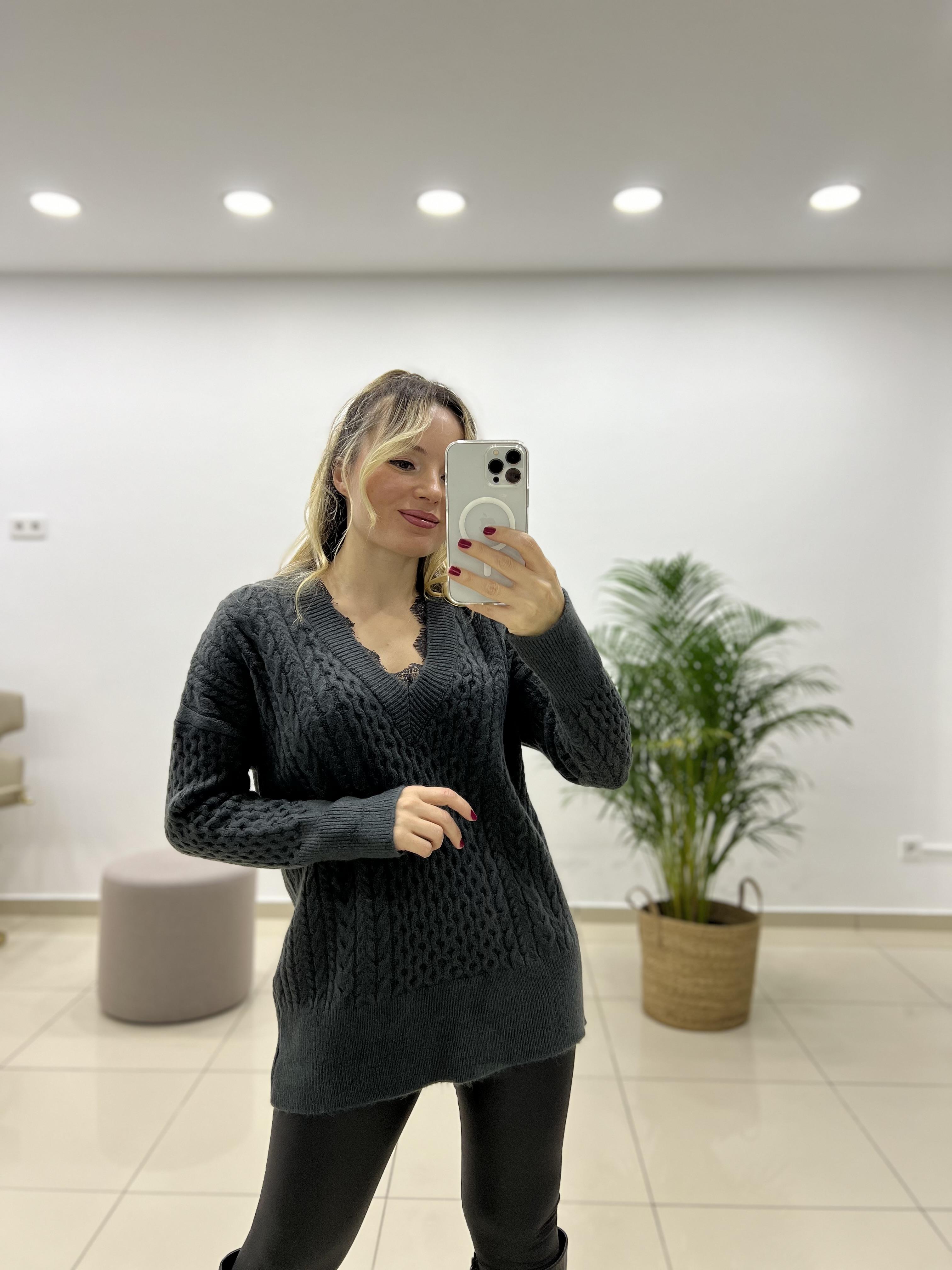 Füme Dantelli V Yaka Kazak