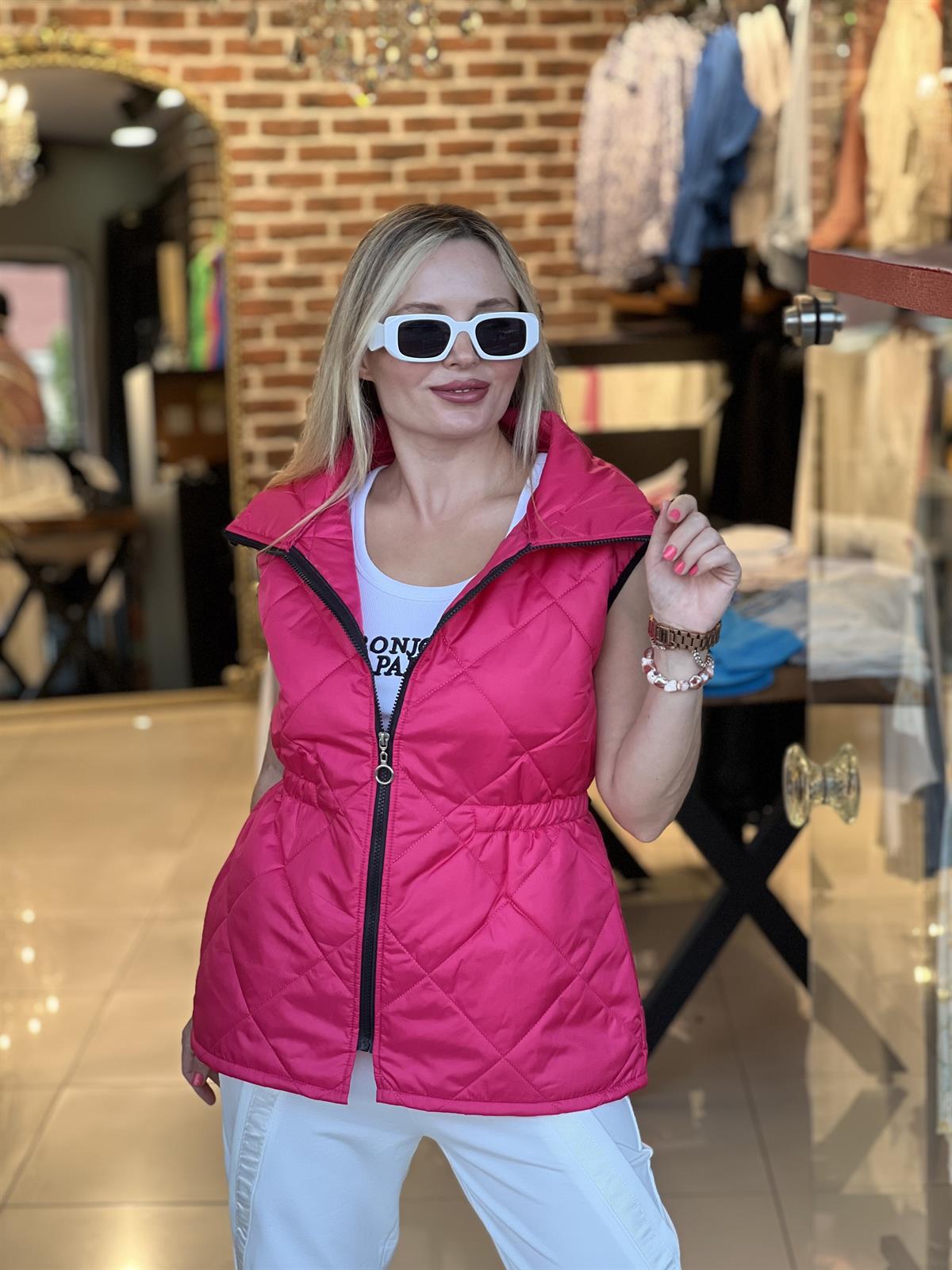 Fuşya Mevsimlik Kapitone Yelek