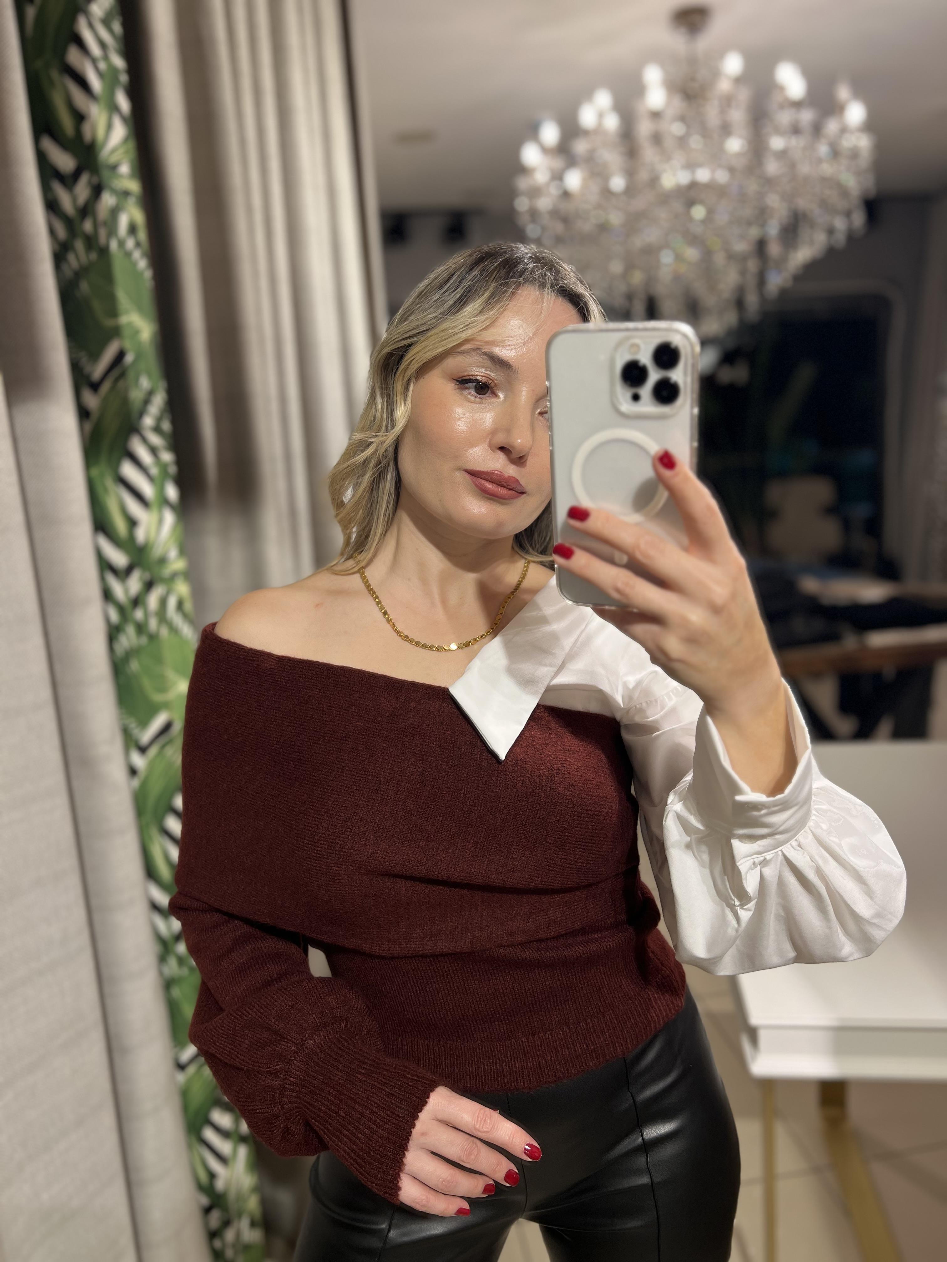 Gömlek Detaylı Bordo Triko Kazak