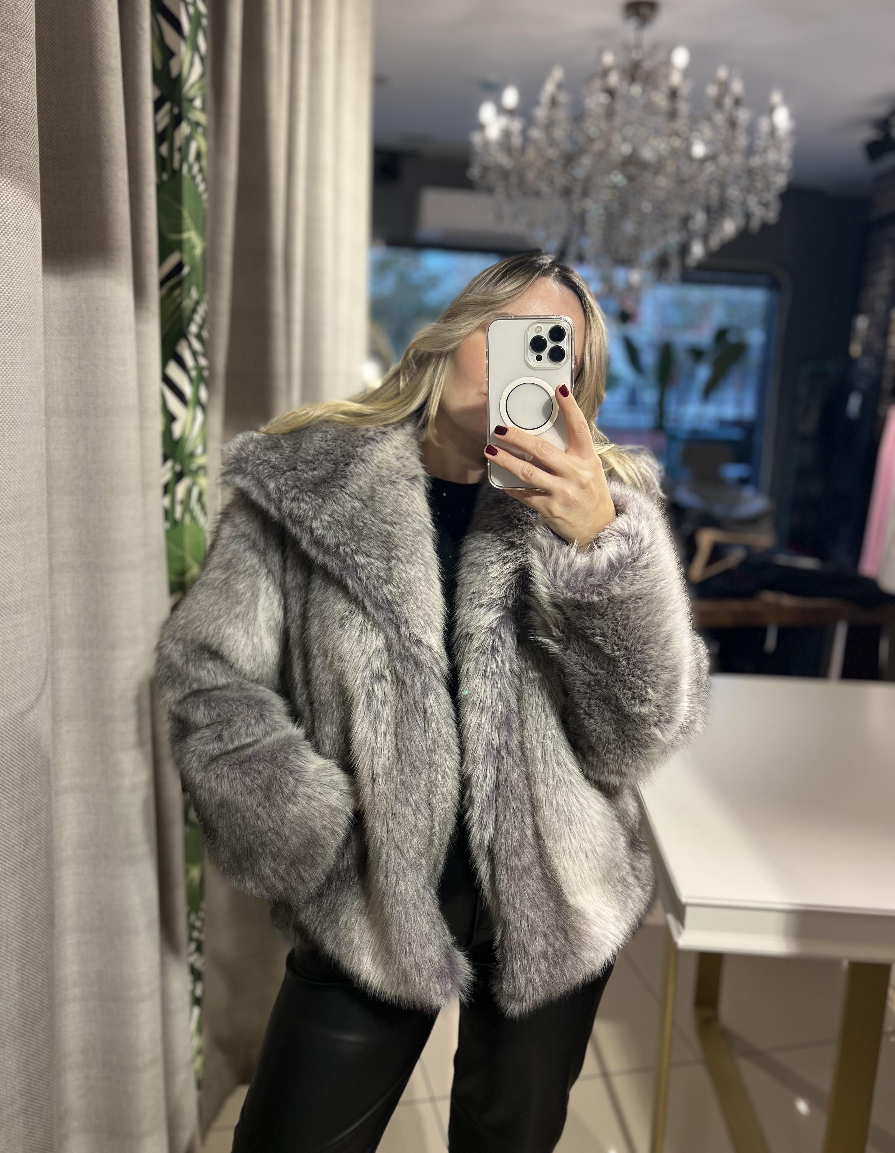 Gri Sık Dokuma Kürk