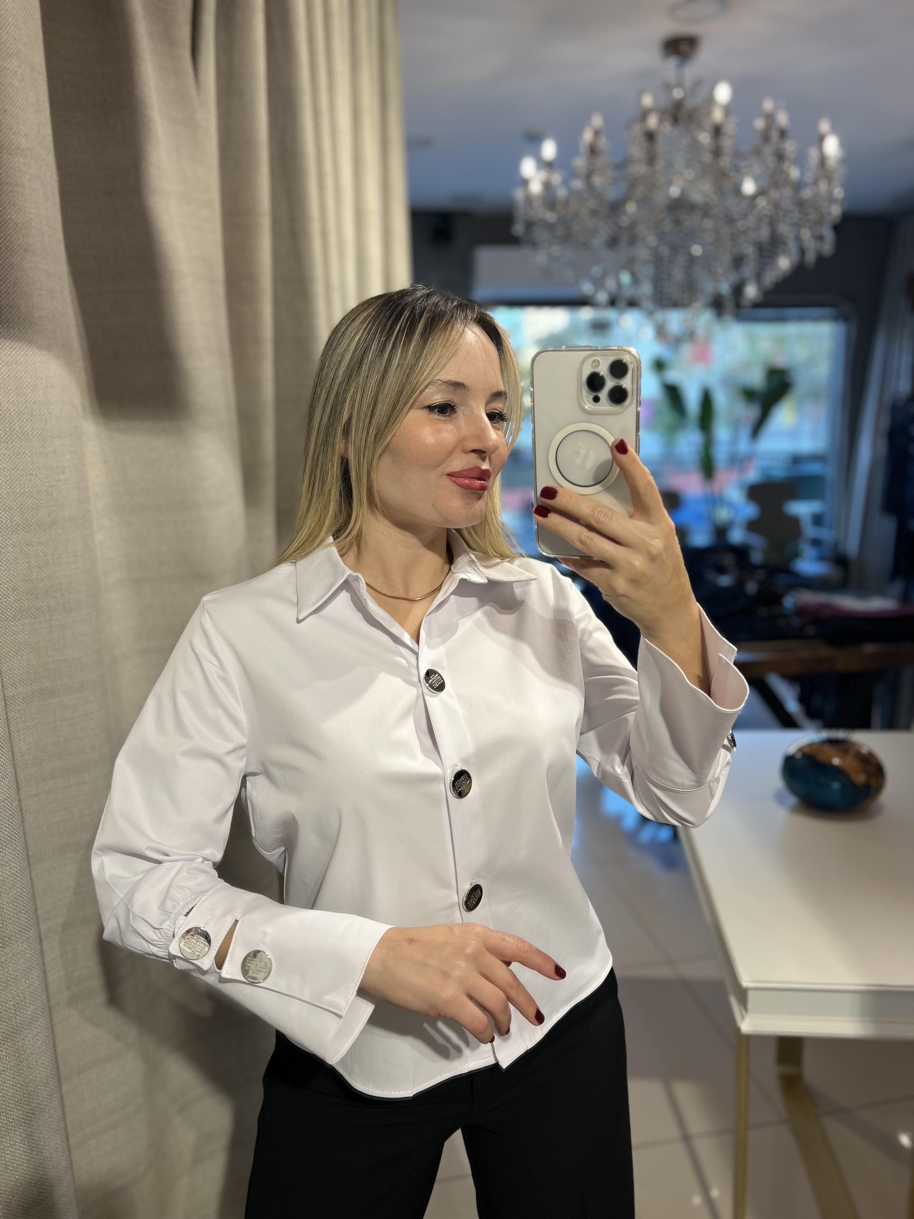 İpek Poplin Kumaş Silver Düğmeli Gömlek