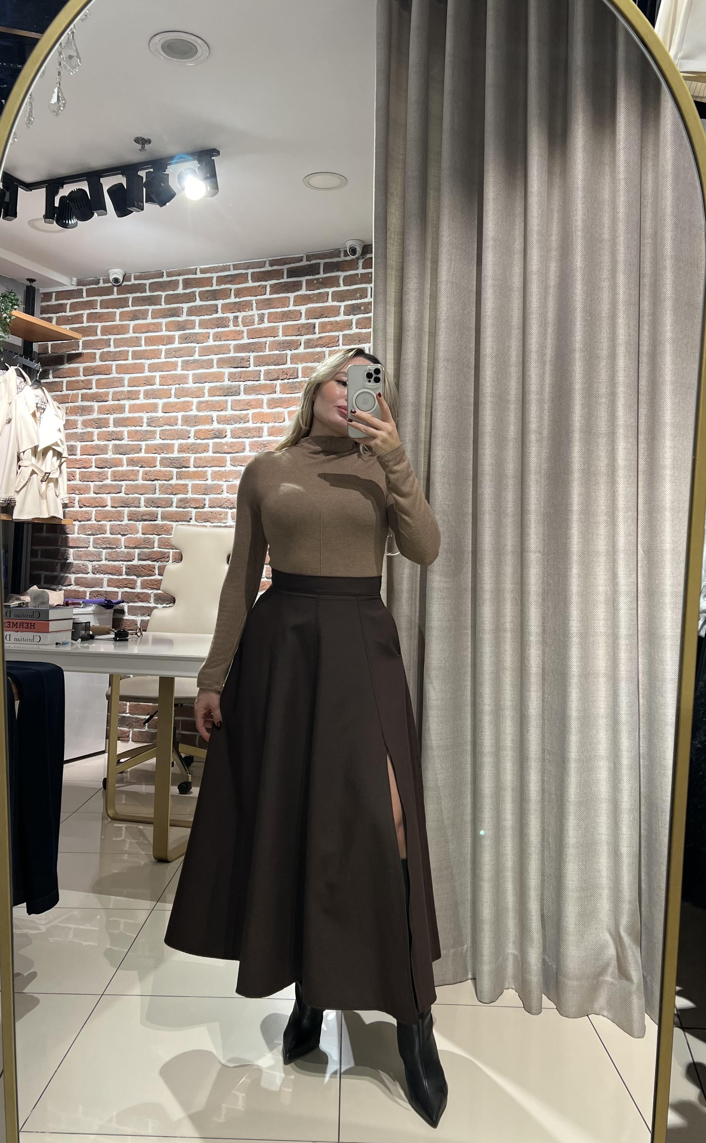 Kahverengi Kloş Etek