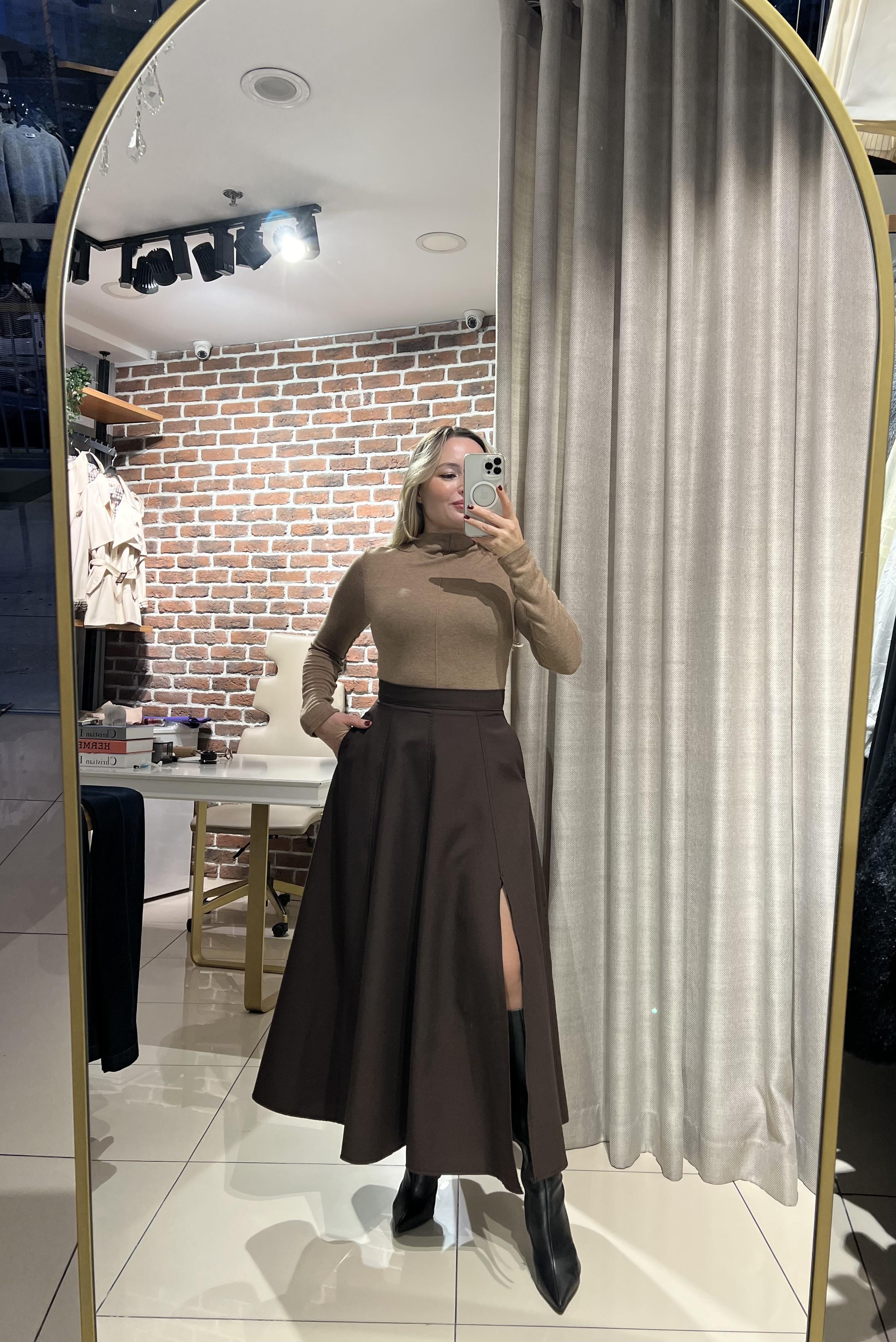 Kahverengi Kloş Etek