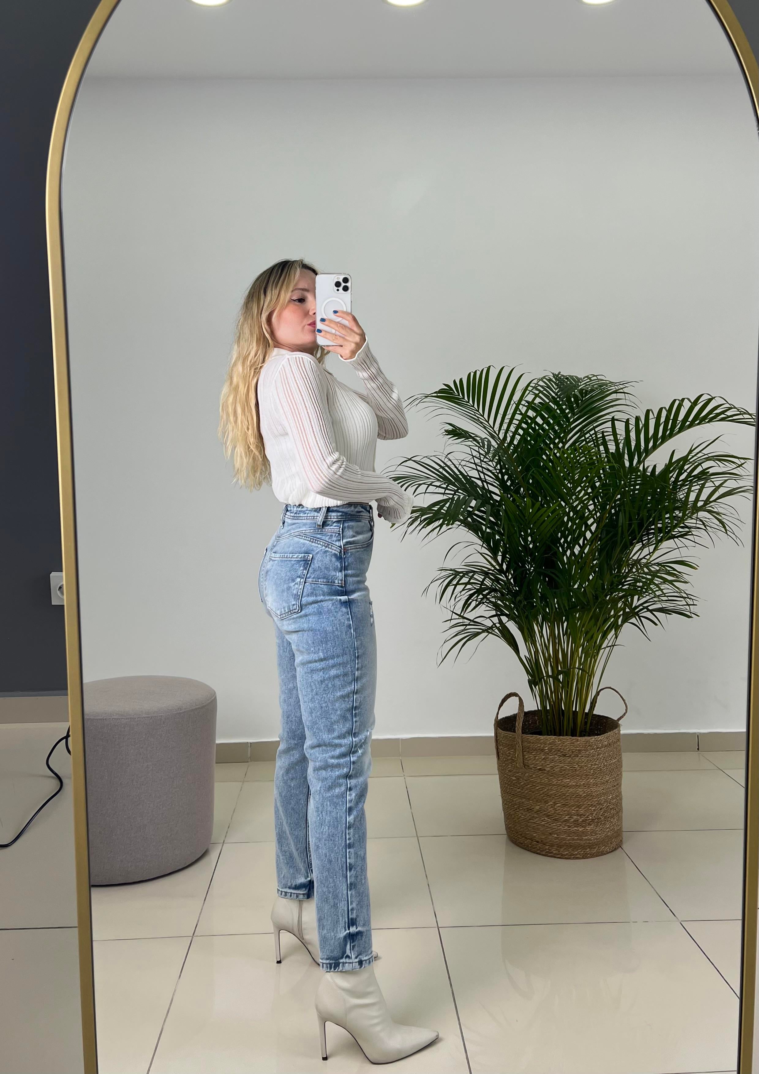 Kar Yıkama Mom Fit Jean Pantolon